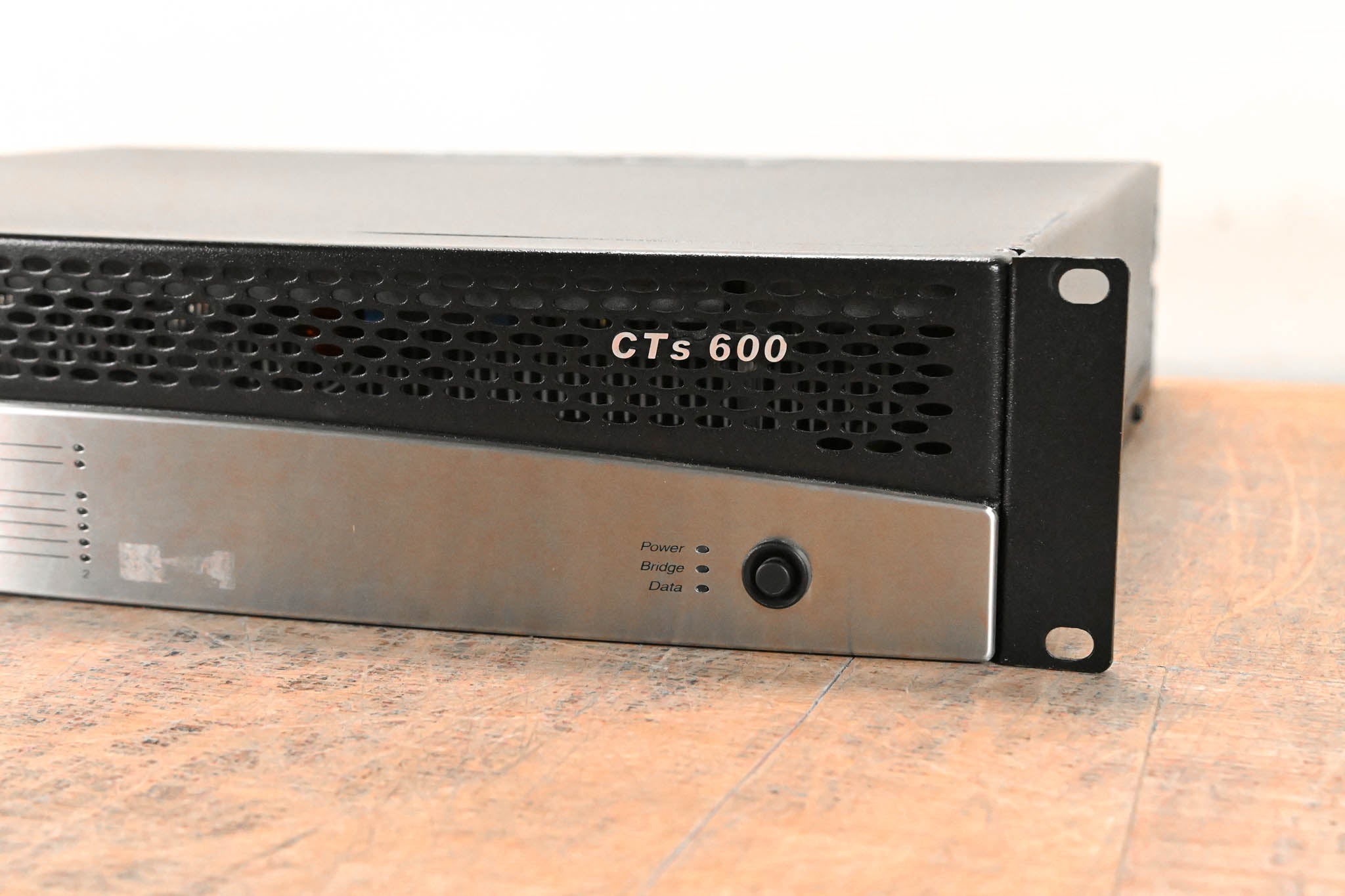 Crown CTs 600 Two-Channel 300W Power Amplifier