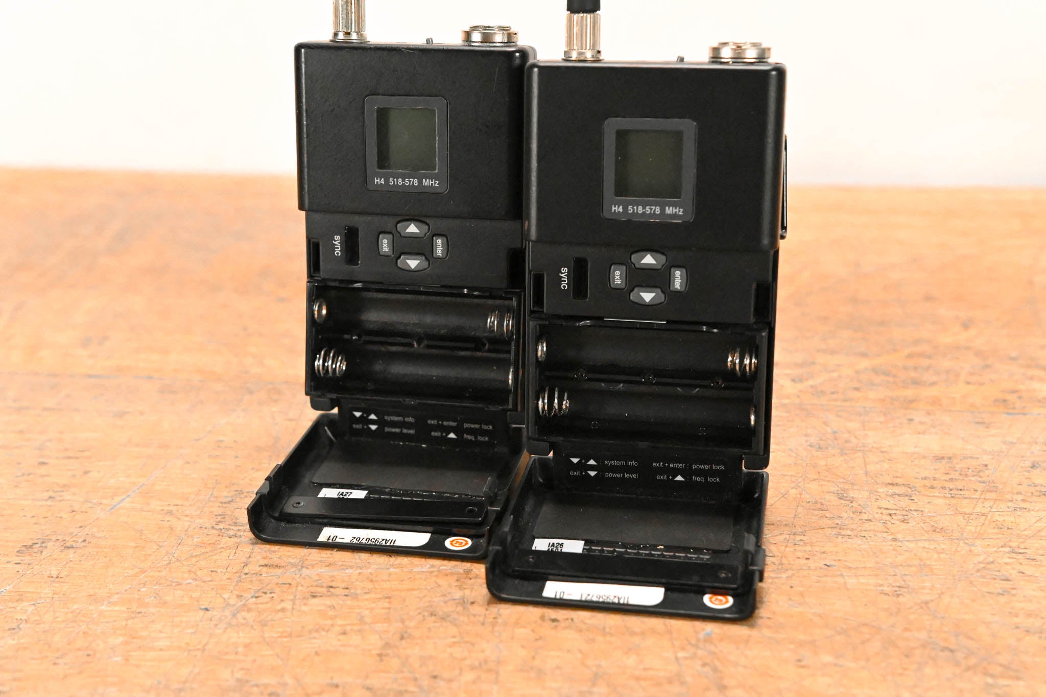 Shure UR4D Wireless Receiver w/ two UR1 Bodypack Transmitters - H4 Band