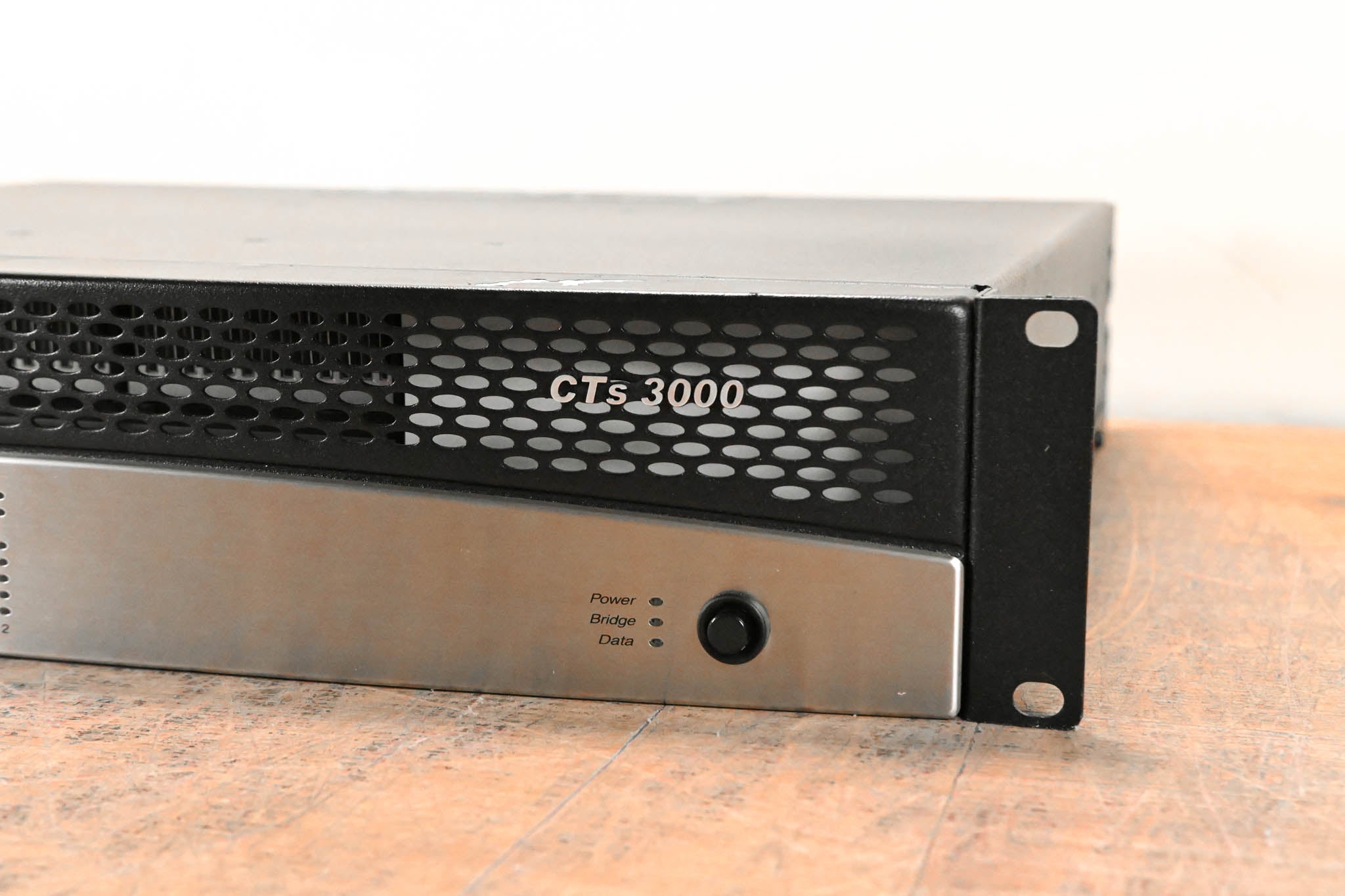 Crown CTs 3000 Two-Channel 1500W Power Amplifier