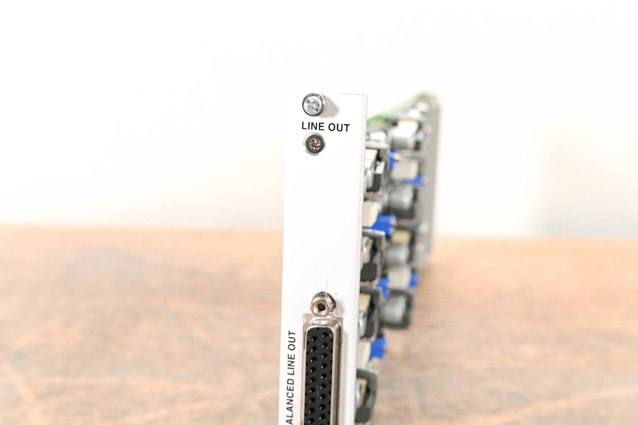 Studer 8-Channel Analog Line Out Card for D21m & D23m Modular I/O System