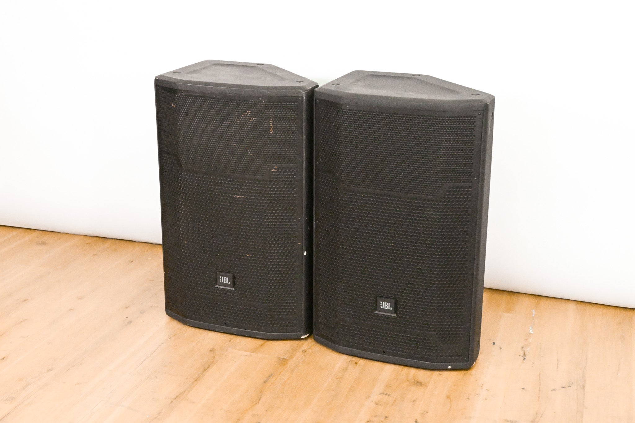 JBL PRX715 15" Two-Way 1500W Powered Loudspeaker (PAIR)