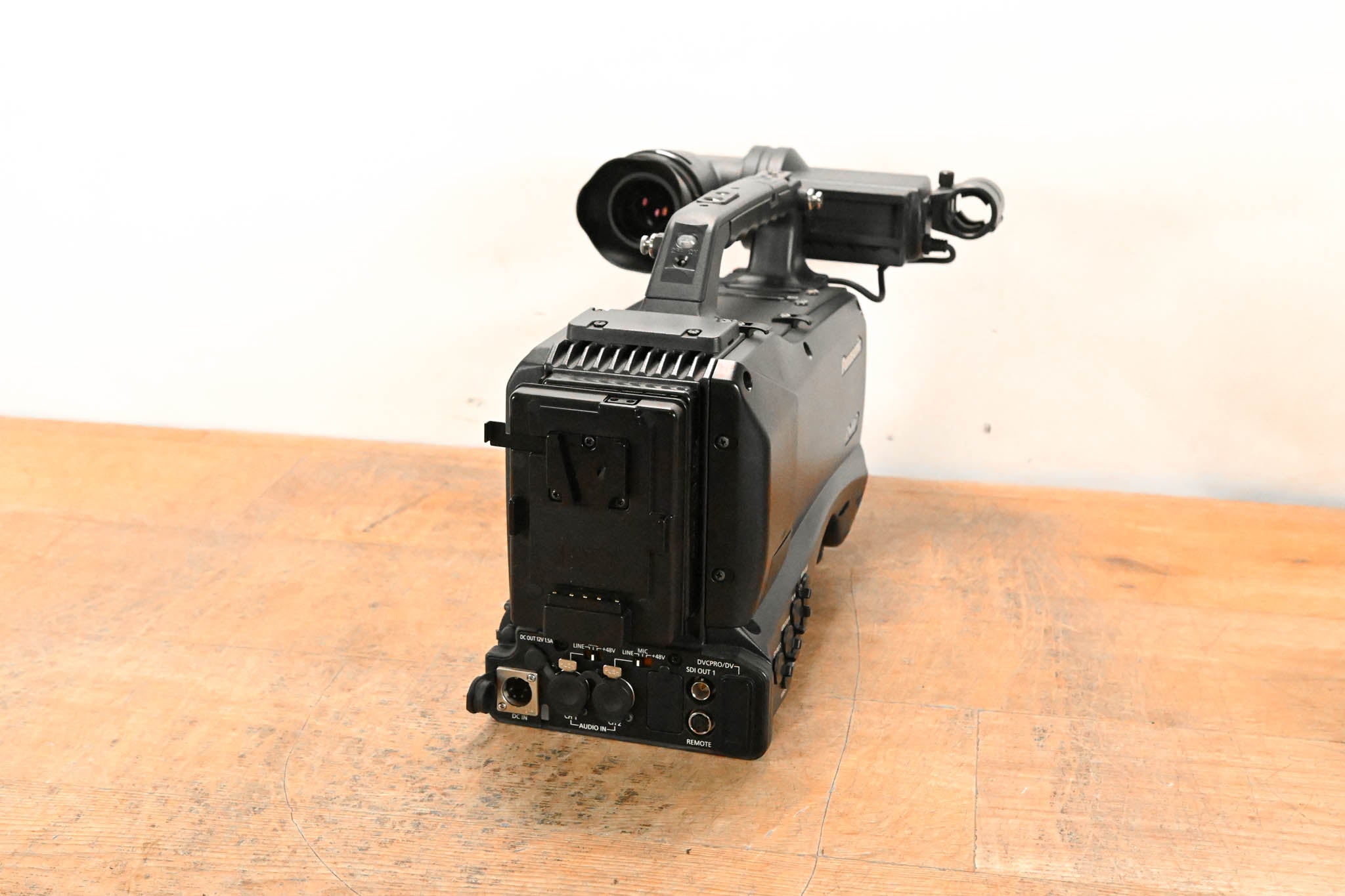 Panasonic AG-HPX370P 1/3" ENG P2HD Camcorder