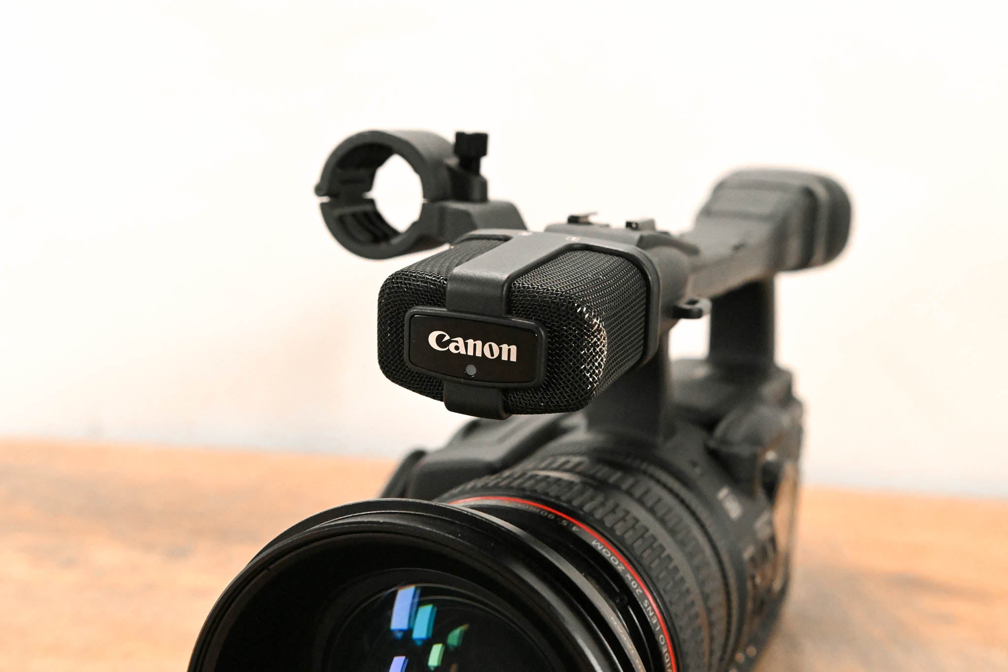 Canon XH-A1 3CCD 1080i HDV Camcorder
