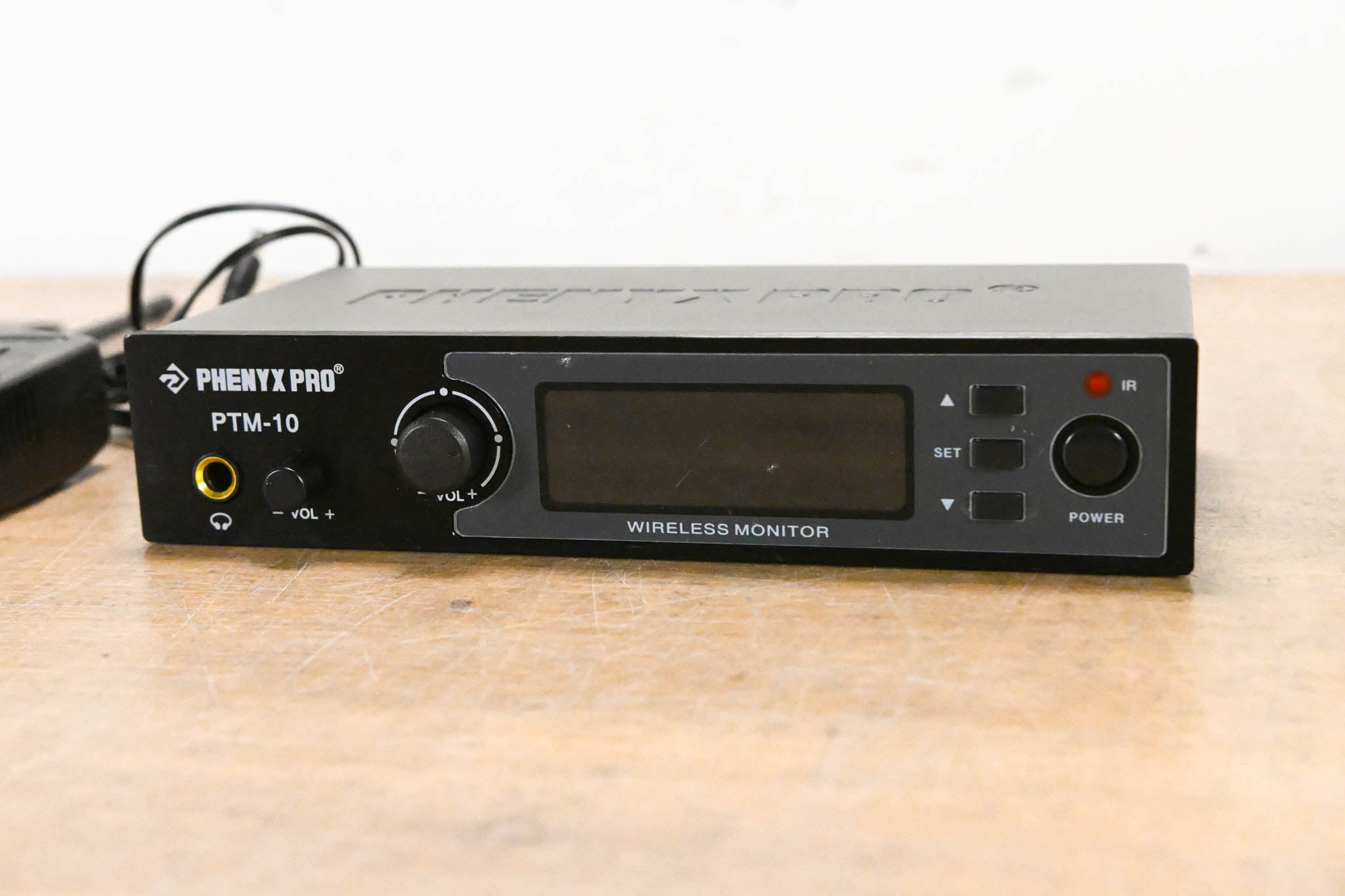 Phenyx Pro PTM-10 Stereo Wireless In-Ear Monitor System - 902-928 MHz
