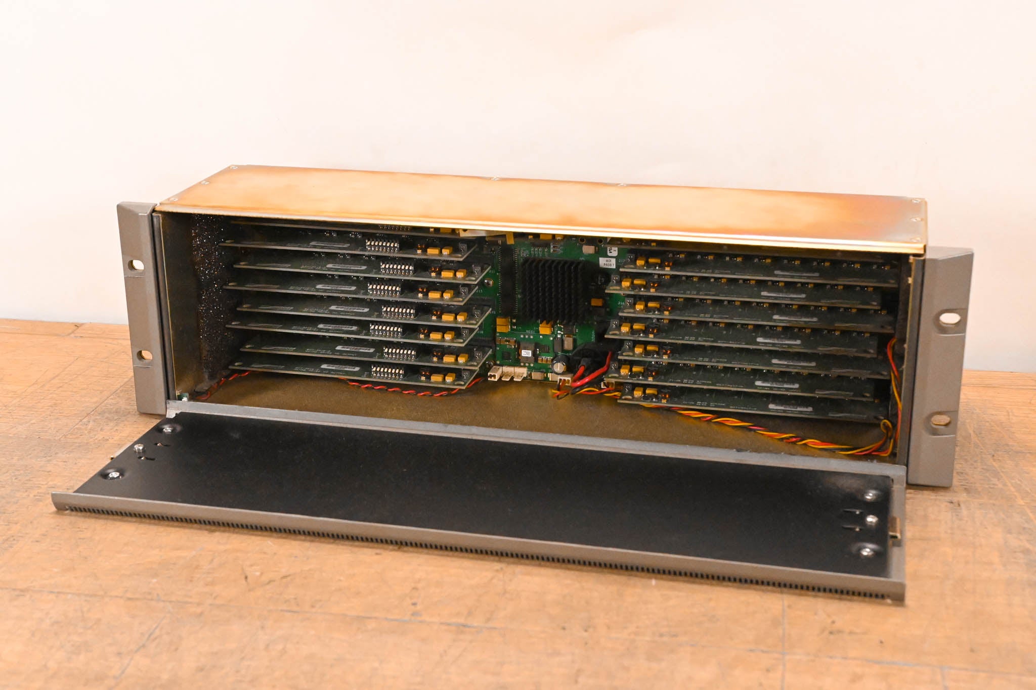 Ross NK-MD72 72 x 72 HD/SD Multi-Definition SDI Router (NO POWER SUPPLY)