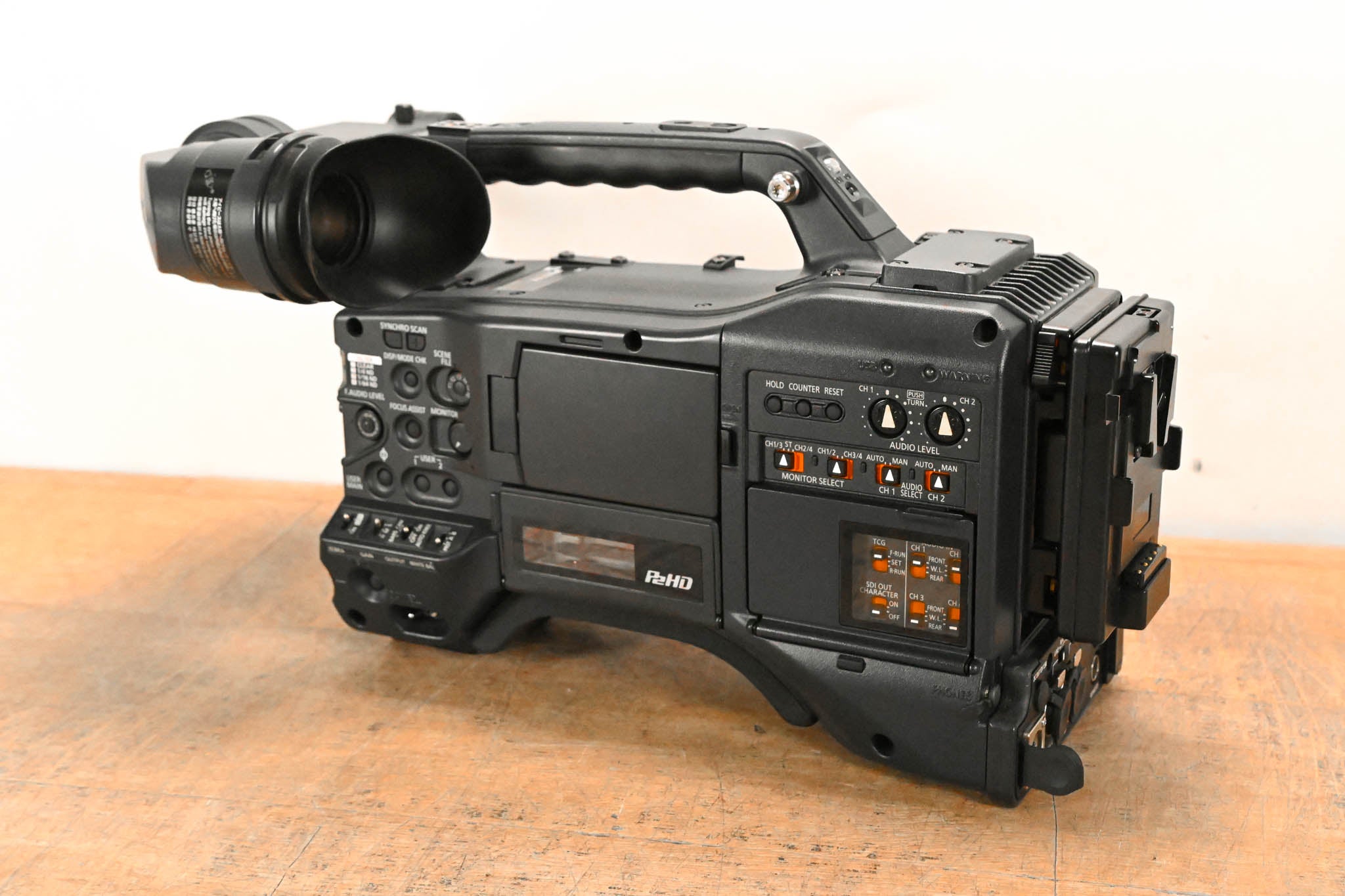 Panasonic AG-HPX370P 1/3" ENG P2HD Camcorder