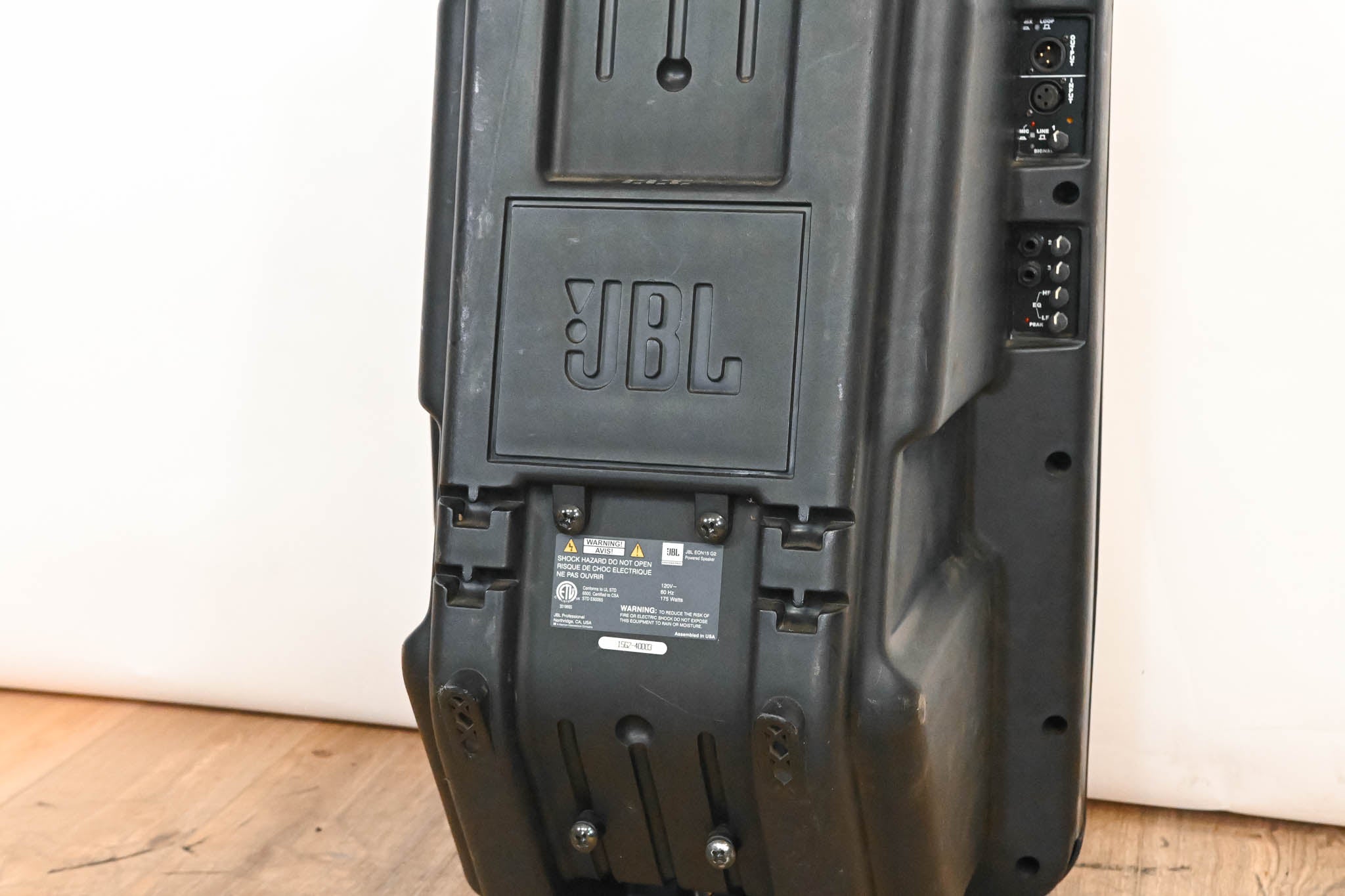 JBL EON15 G2 Two-Way 15-inch Powered Speaker