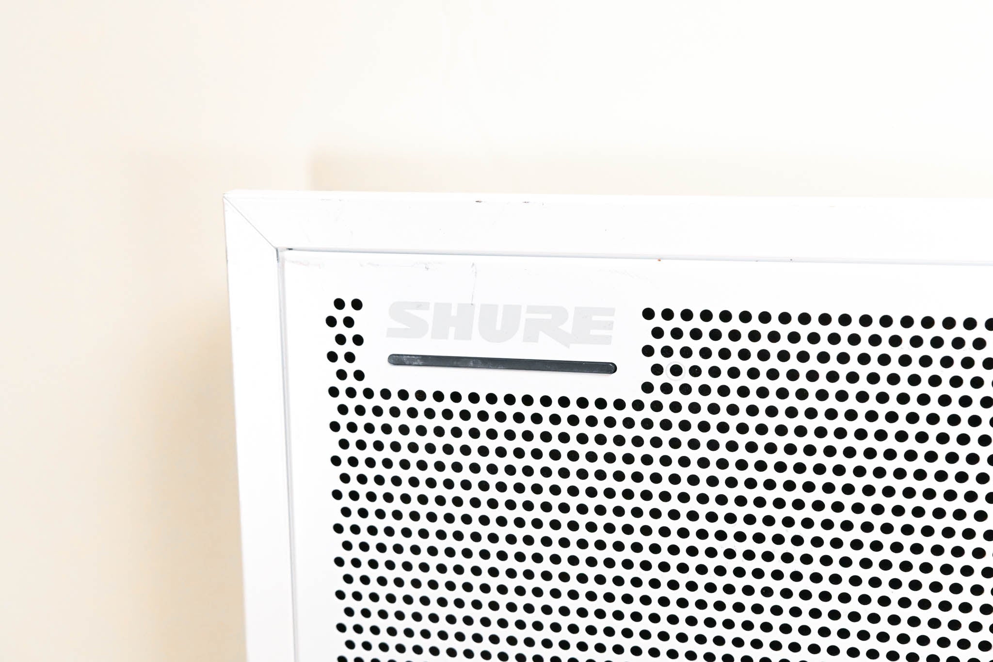 Shure MXA910W Ceiling Array Microphone