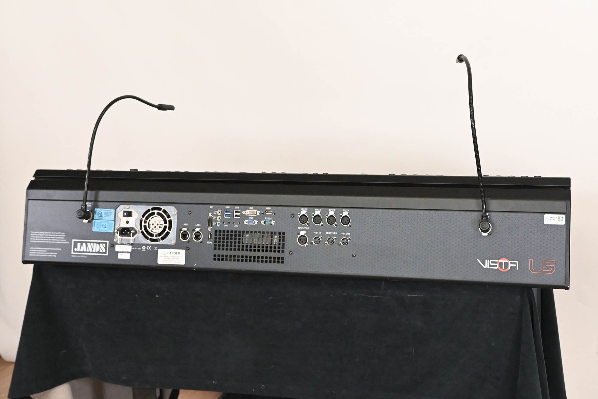 Jands Vista L5 Lighting Control Console