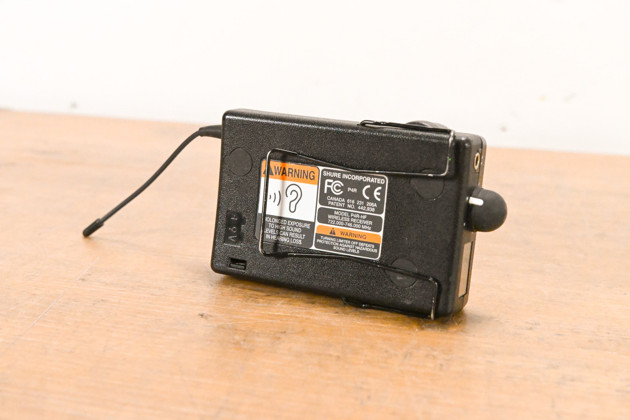 Shure P4R-HF Receiver for PSM 400 Personal Monitor System - 722-746 MHz