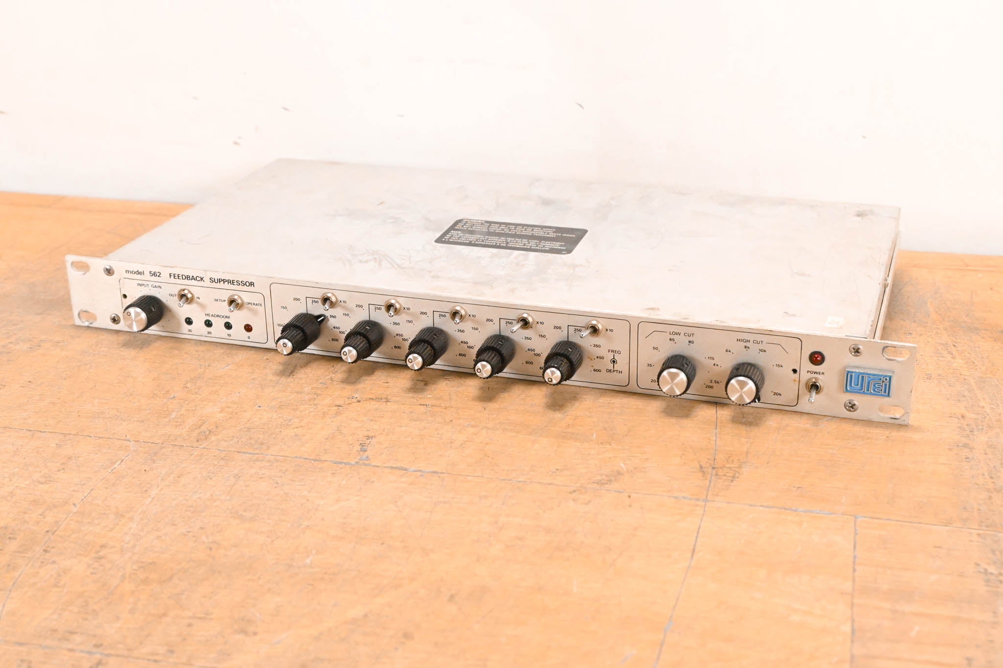 UREI Model 562 Feedback Supressor