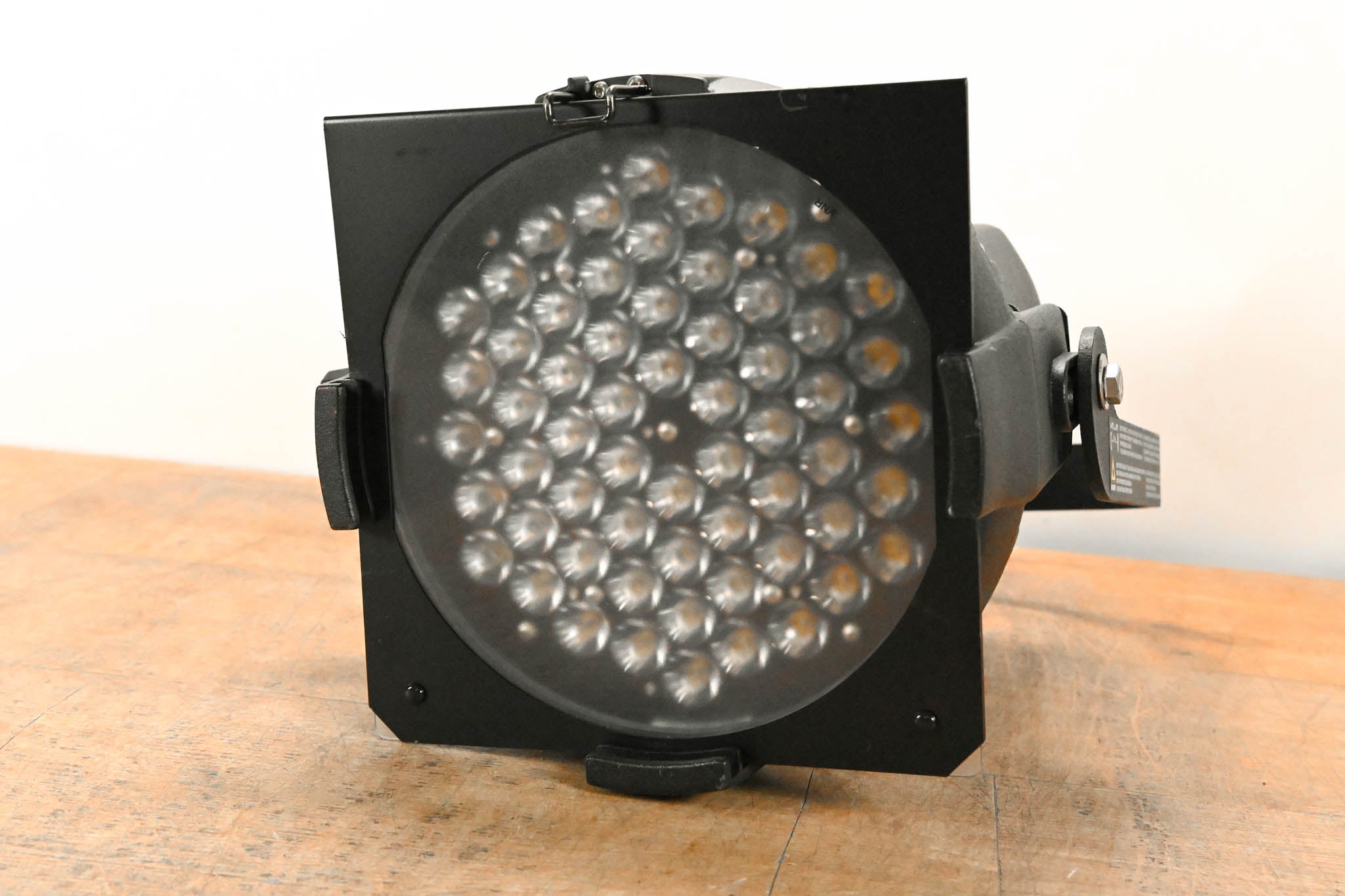 ETC Desire D60 Studio HD LED Par Wash Light