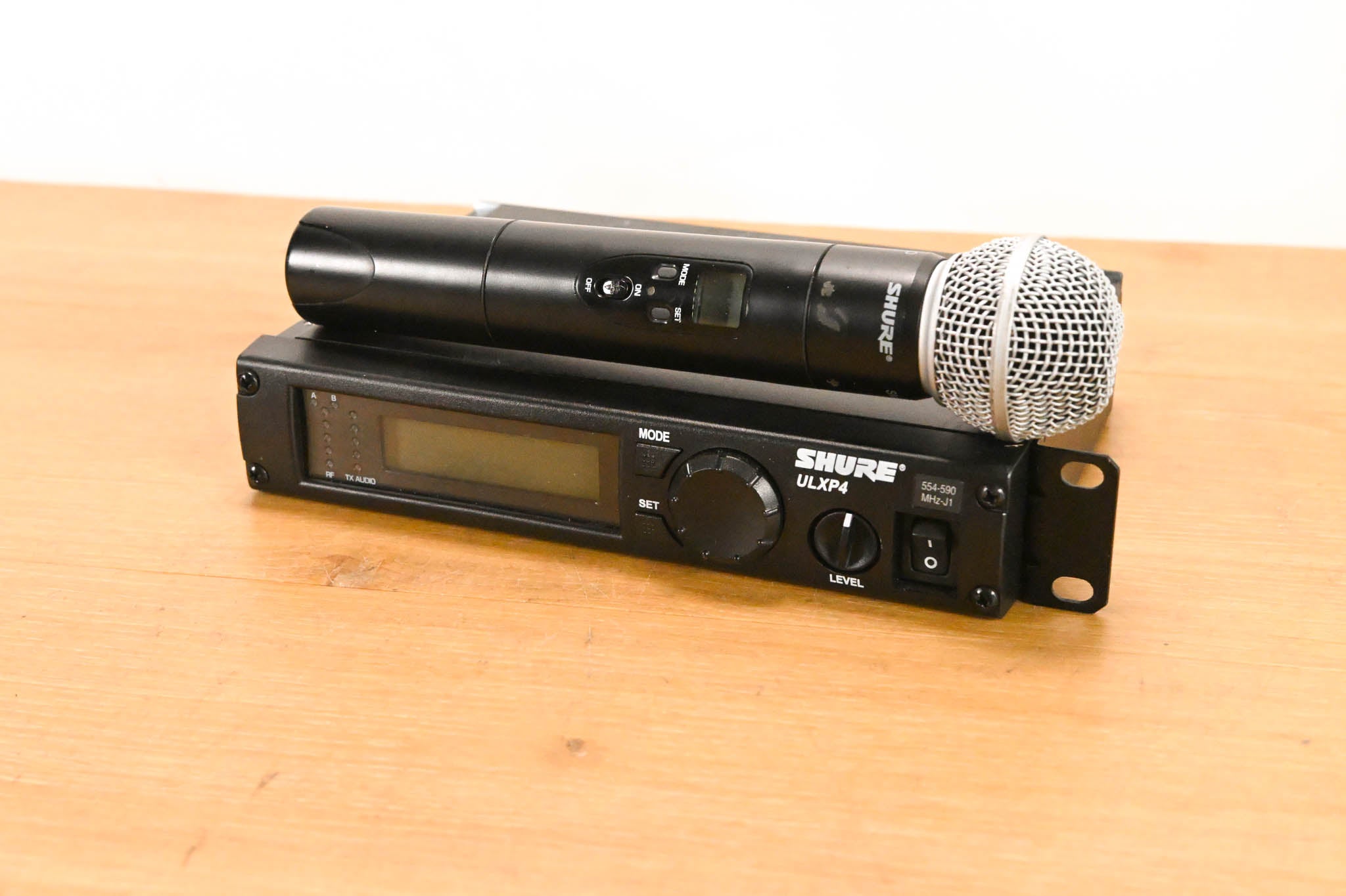 Shure ULXP24/58 Handheld Wireless System - J1 Band (NO POWER SUPPLY)
