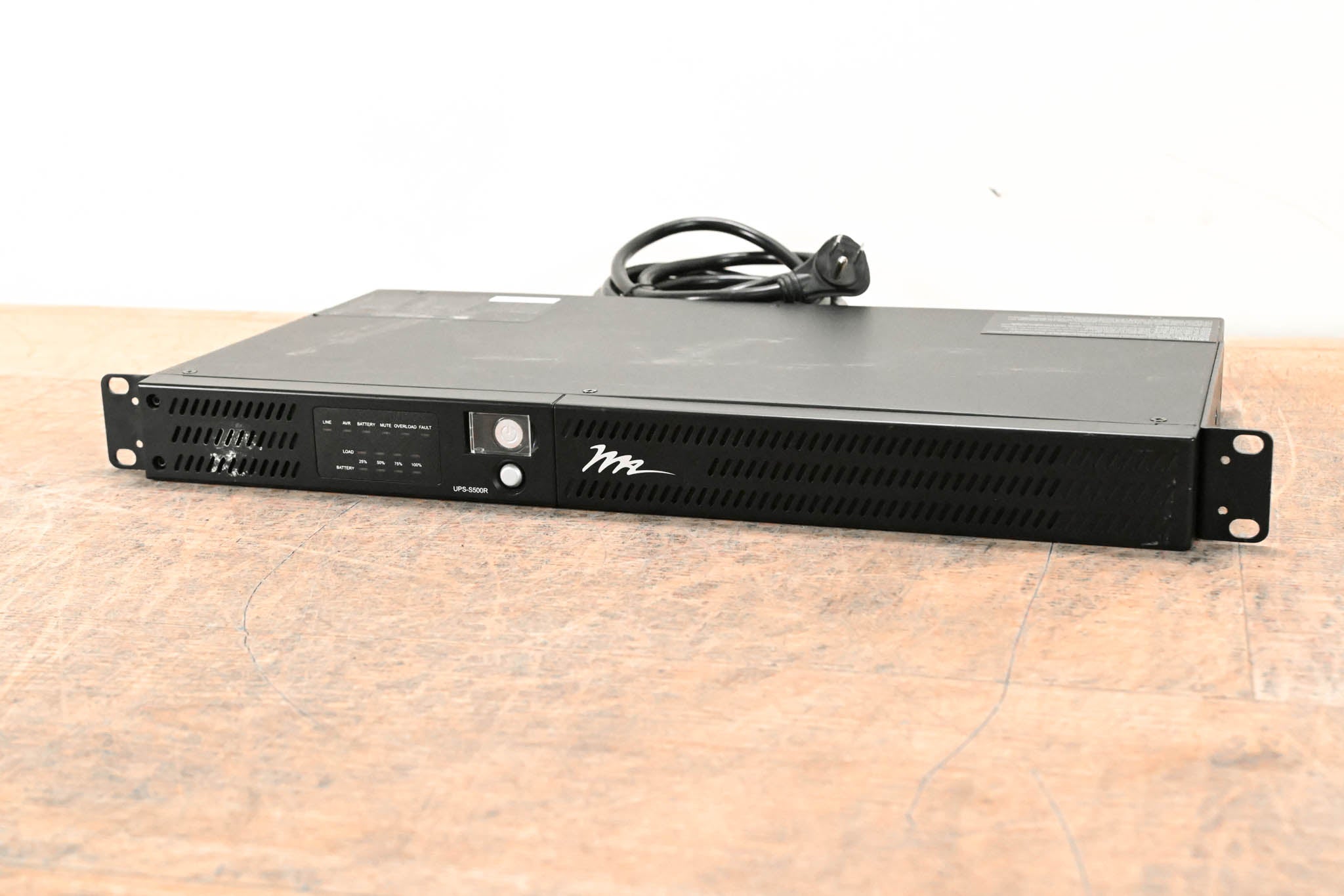 Middle Atlantic UPS-S500R Select Series Uninterruptible Power Supply