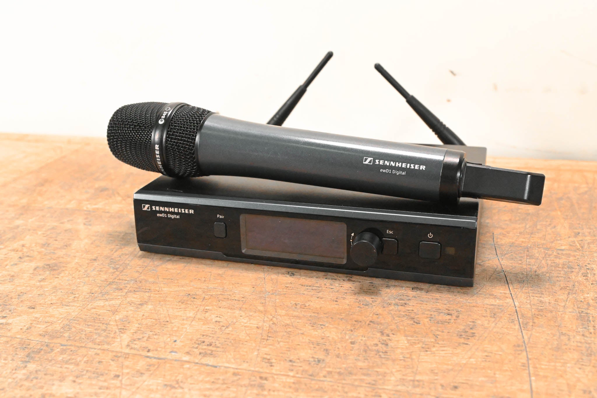 Sennheiser ew D1-845-S Digital Handheld Wireless System NO POWER SUPPLY