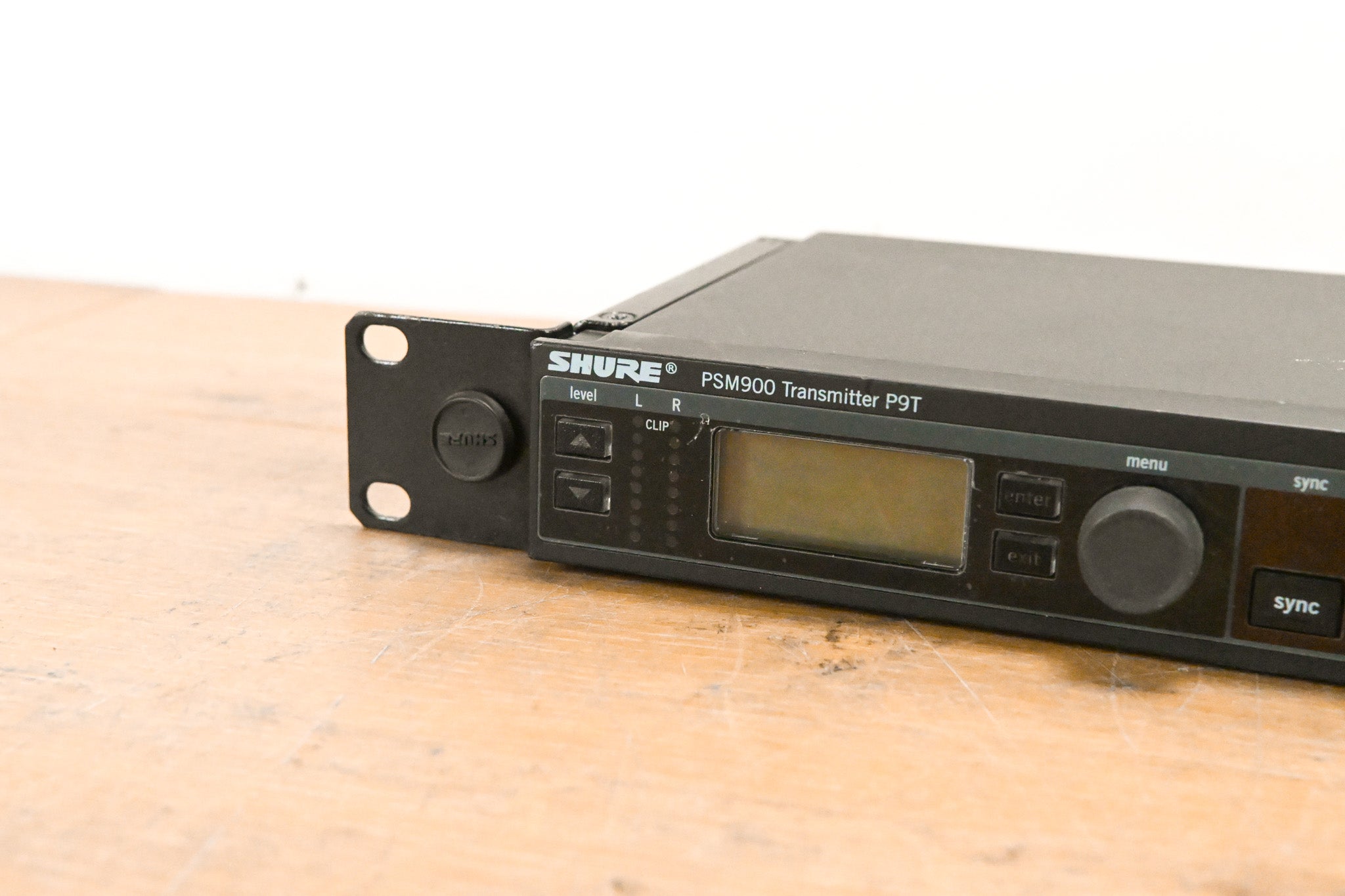Shure PSM 900 Wireless IEM System L6 Band: 656-692 MHz (NO POWER SUPPLY)