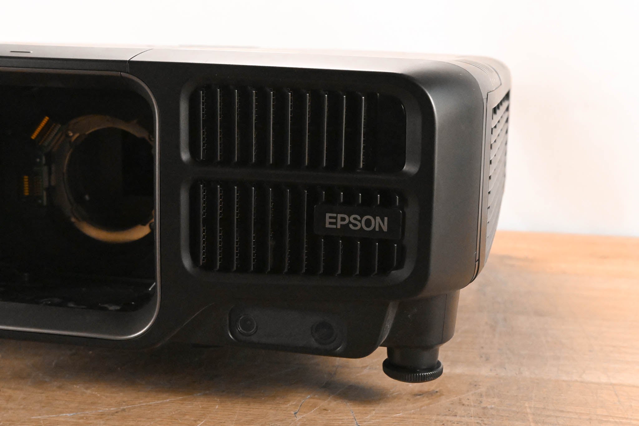 Epson Pro L1405U 8,000-Lumen Laser WUXGA 3LCD Projector