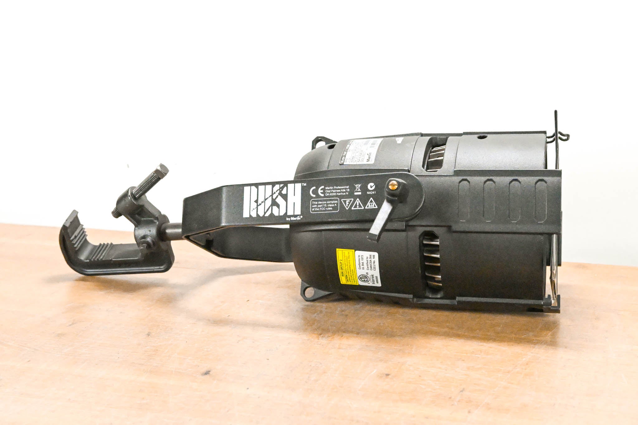 Martin Lighting RUSH PAR 2 RGBW Zoom US LED Par Can
