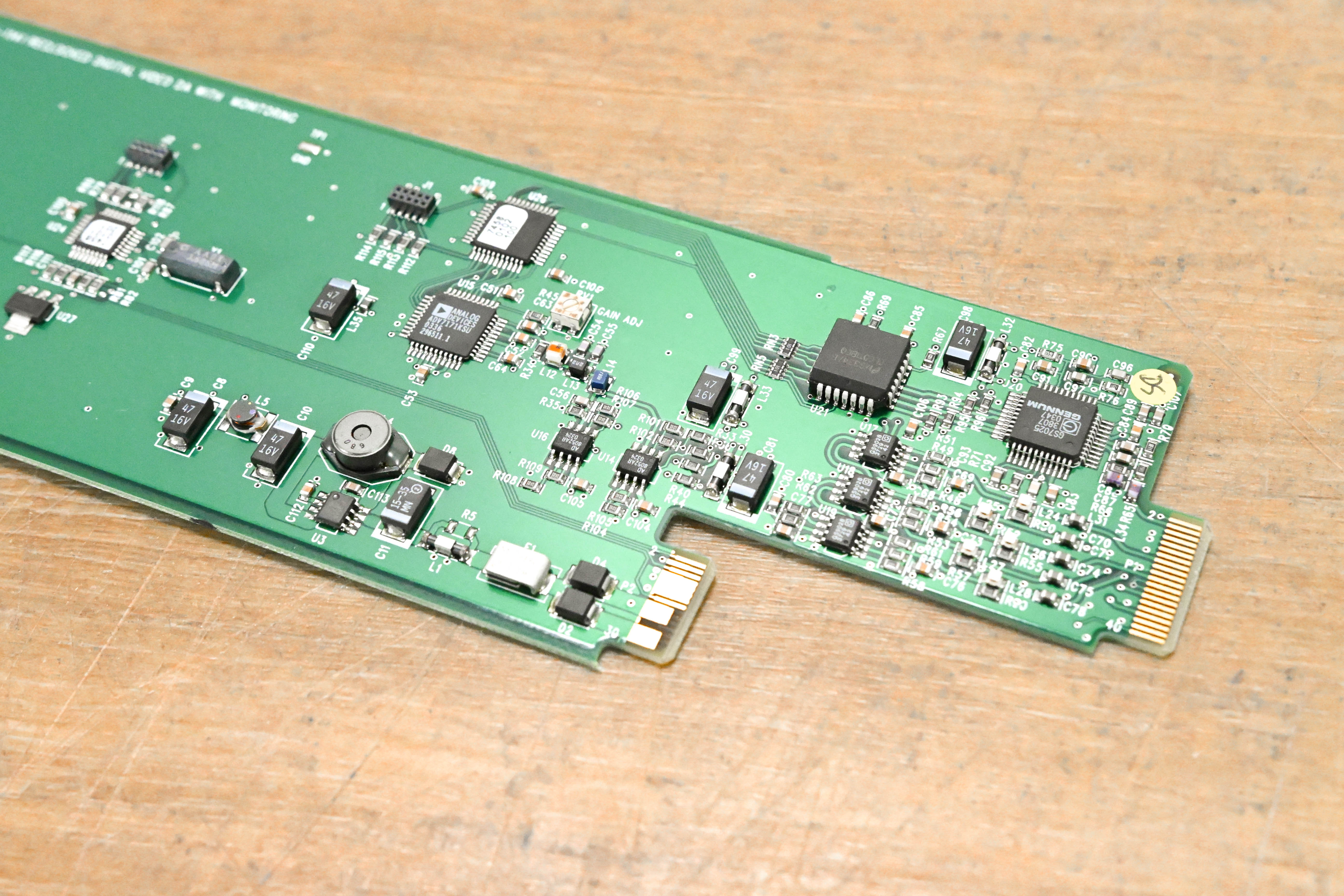 Miranda SDA-1141 Reclocked Digital Video DA with Monitoring Module