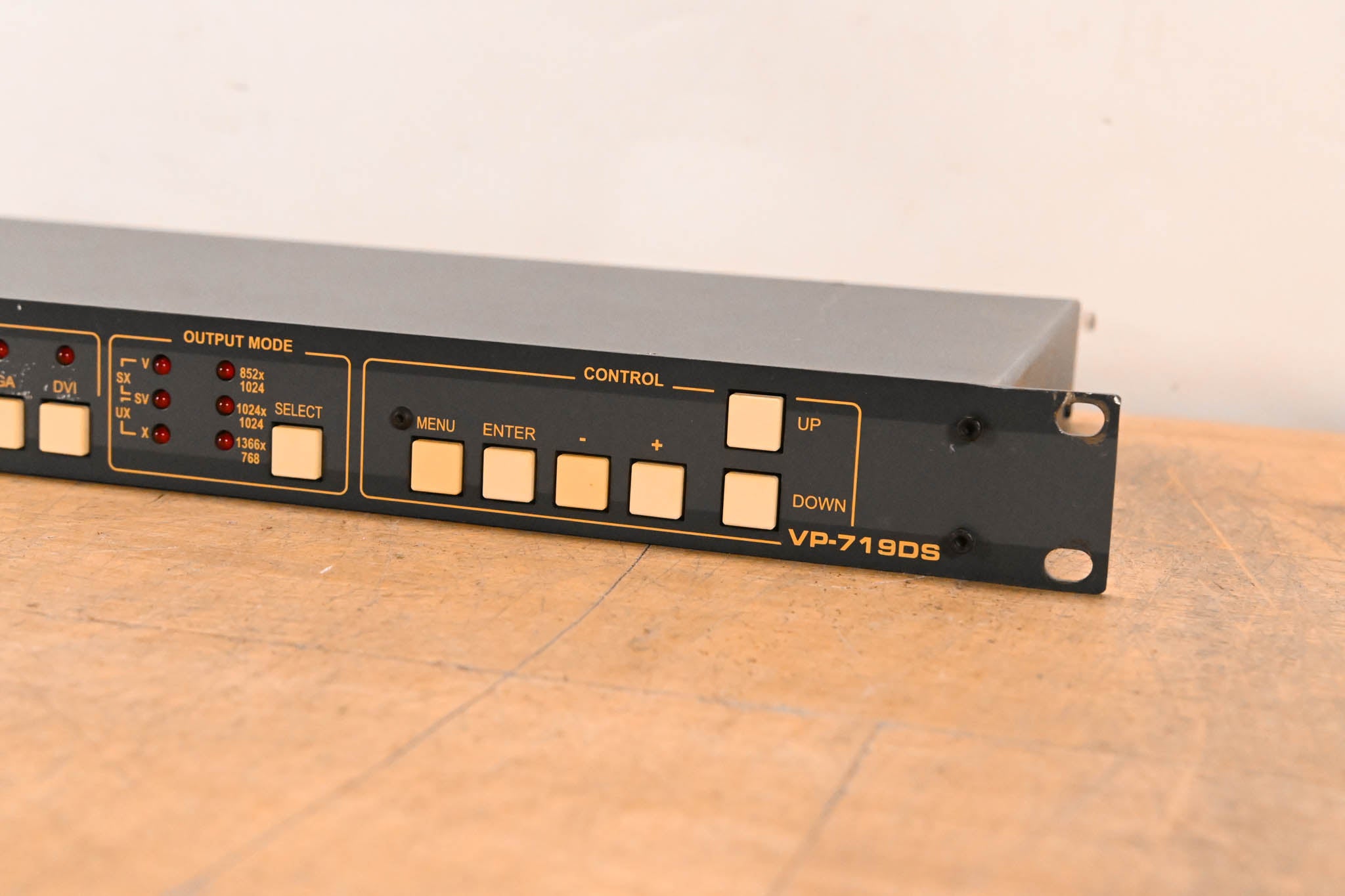 Kramer VP-719DS ProScale 7-Input Seamless Switcher / Scaler