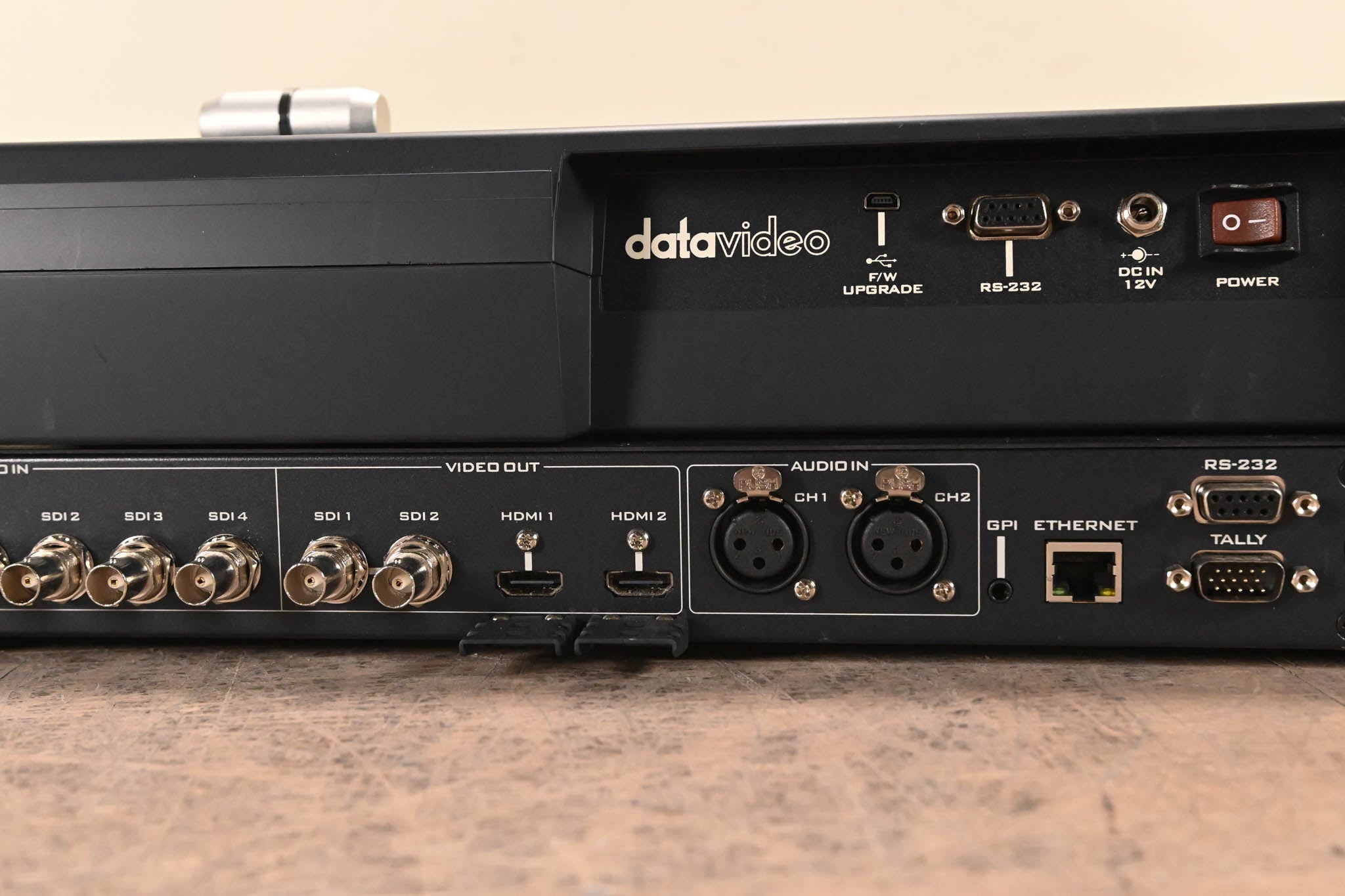 Datavideo SE-1200MU 6-Input Switcher with RMC-260 Controller (NO PSU)