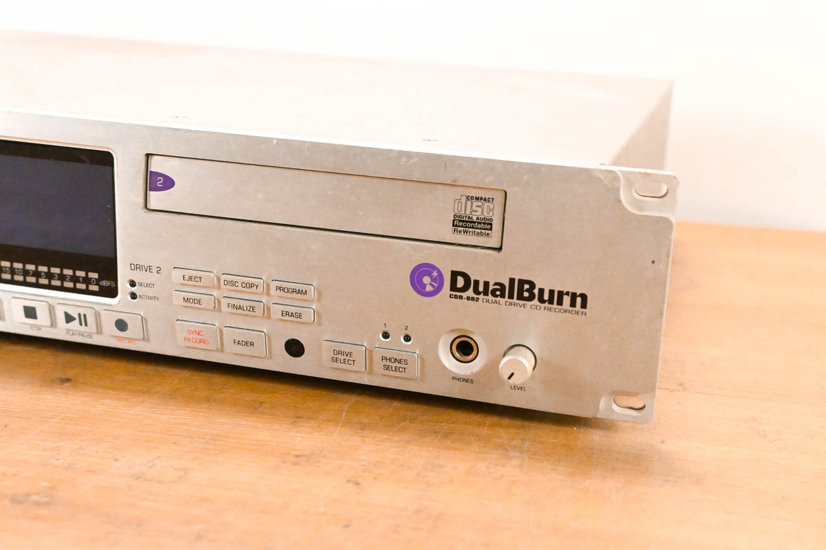 HHB CDR-882 DualBurn Professional Dual Drive CD Recorder