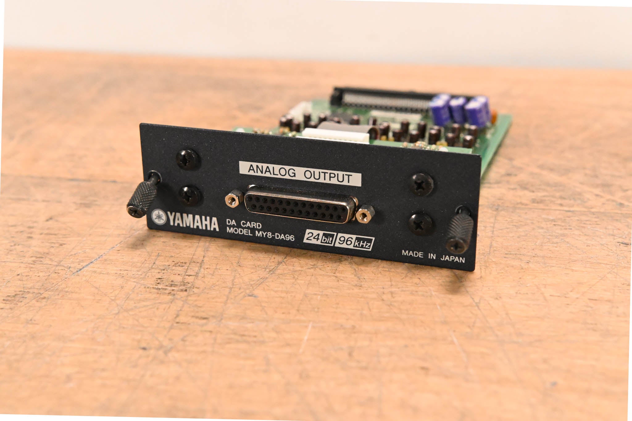 Yamaha MY8-DA96 24-bit, 96kHz 8-Channel Analog Output Card