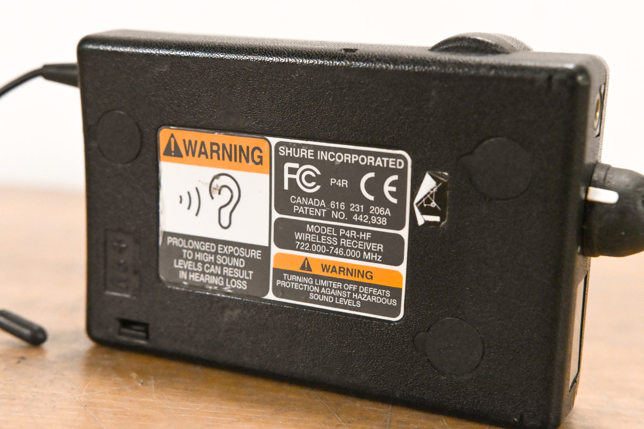 Shure P4R-HF Receiver for PSM 400 Personal Monitor System - 722-746 MHz