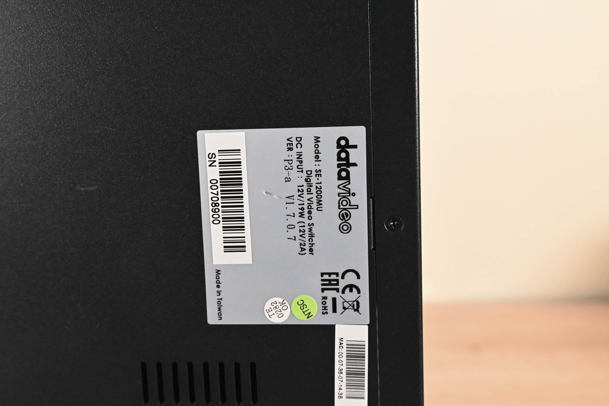 Datavideo SE-1200MU 6-Input Switcher with RMC-260 Controller (NO PSU)