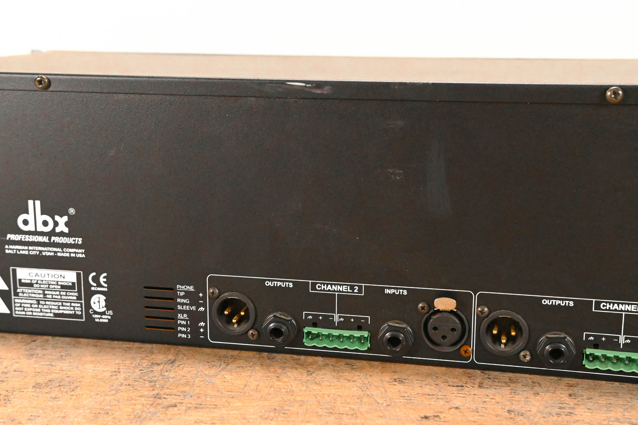 dbx iEQ-31 Dual 31-Band Graphic Equalizer/Limiter