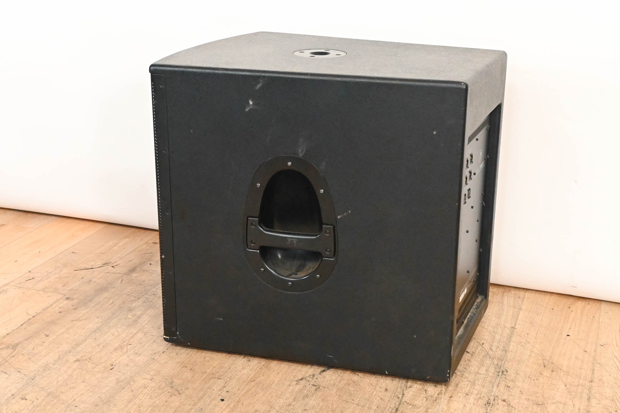 Mackie SRM1801 1000W 18-inch Powered Subwoofer