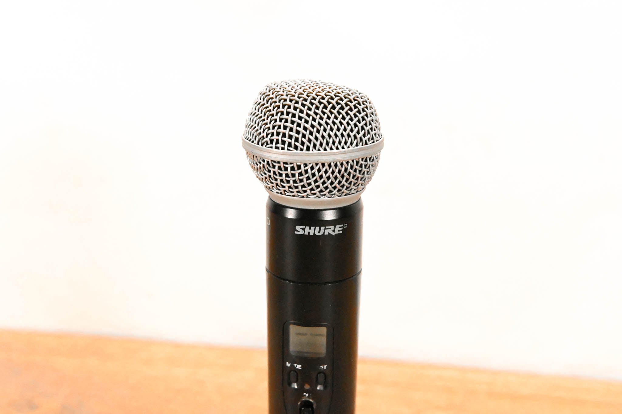 Shure ULXS24/58 Handheld Wireless System - 470-506 MHz (NO POWER SUPPLY)