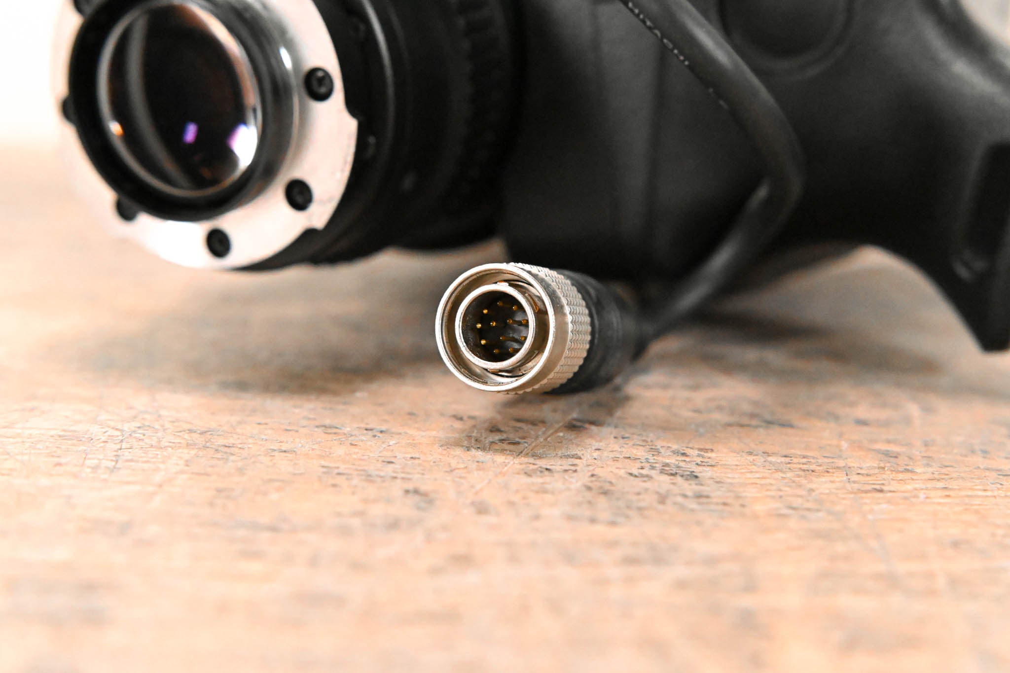 Fujinon Th17x5BRMU Broadcast Zoom Lens - 1:1.4/5-85mm