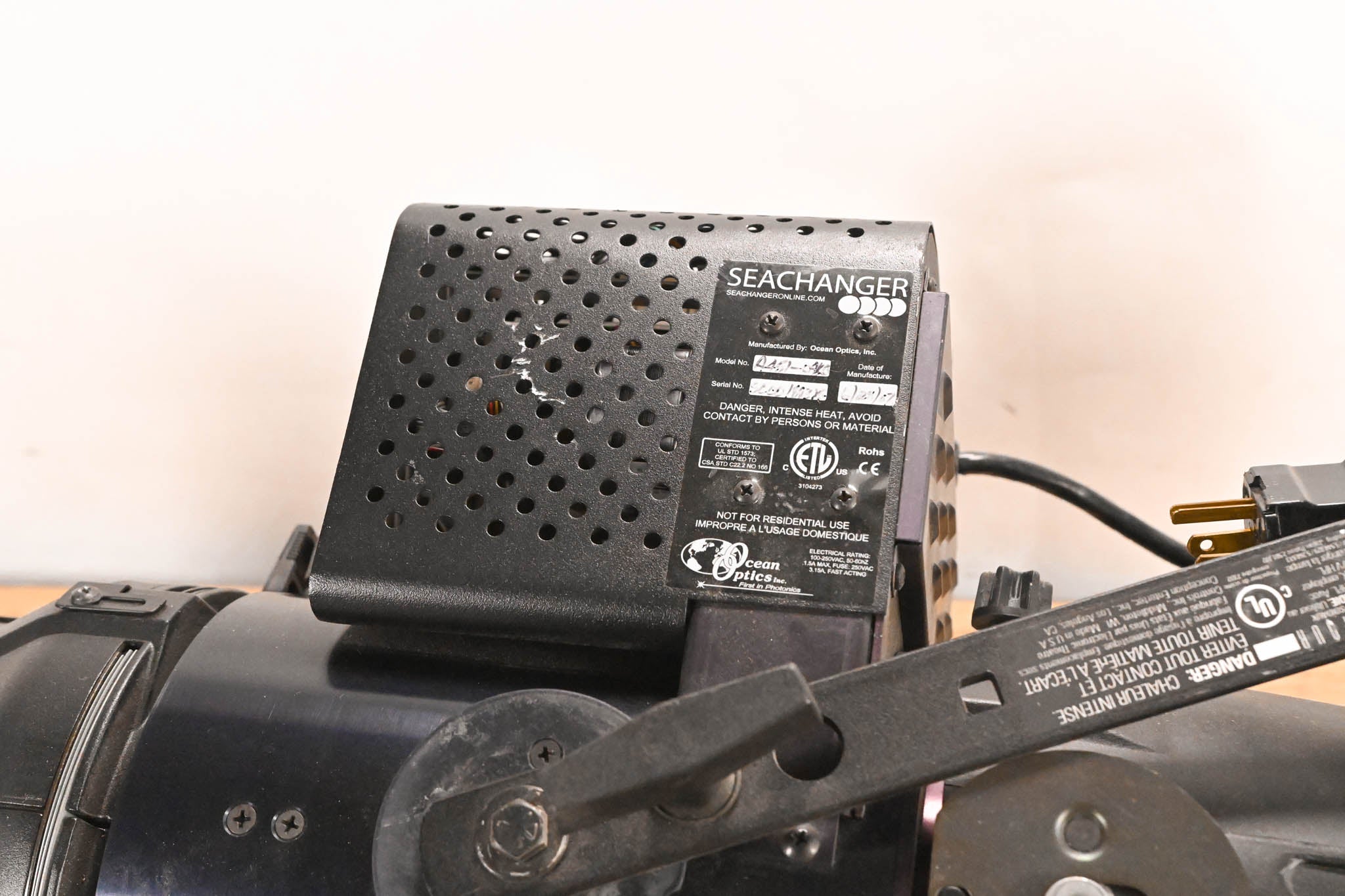 ETC Source Four 750 26 Degree Leko w/OceanOptics SeaChanger Color Engine