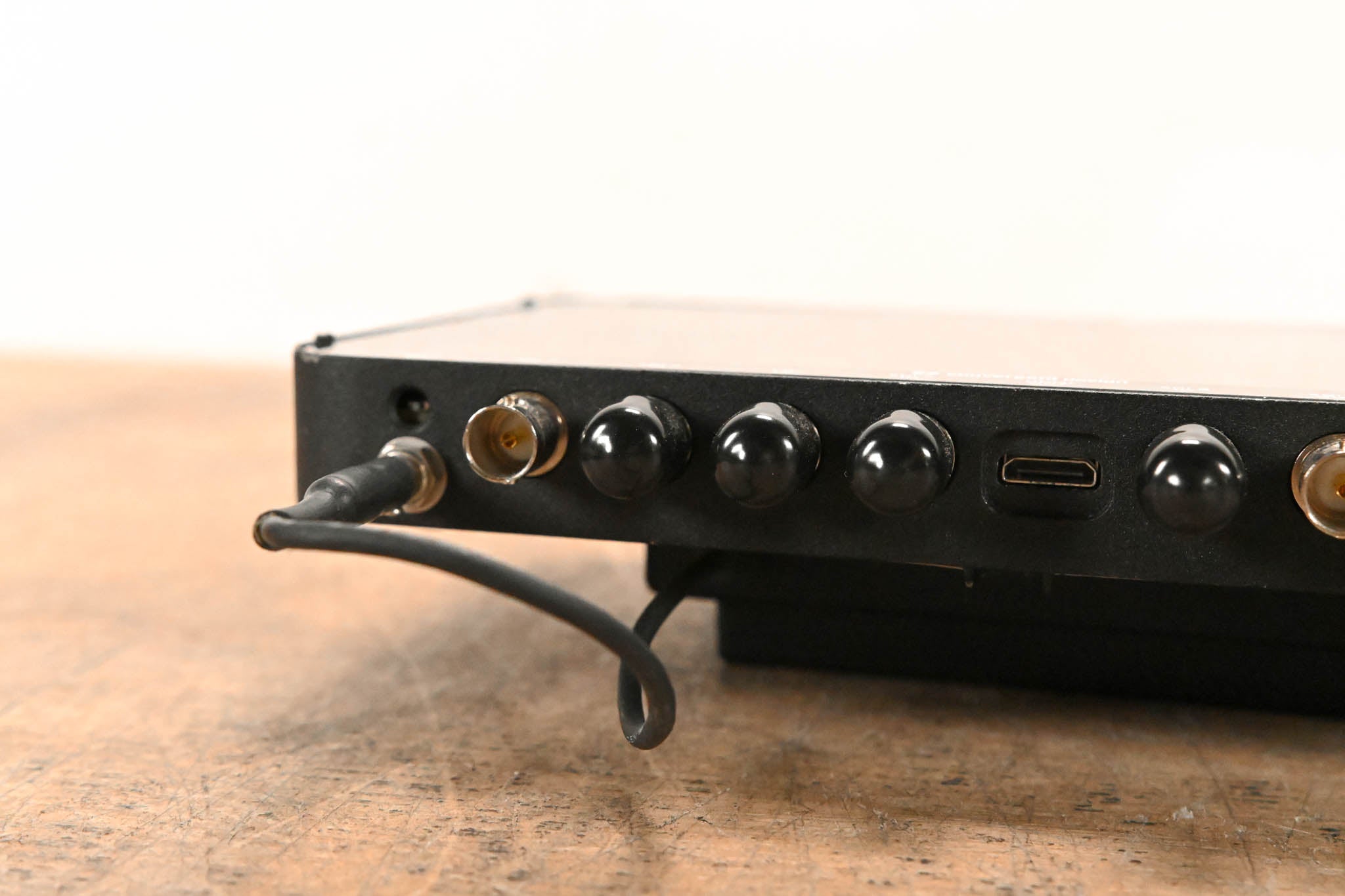 Convergent Design Odyssey 7Q+ 7.7” OLED Monitor/Recorder NO POWER SUPPLY