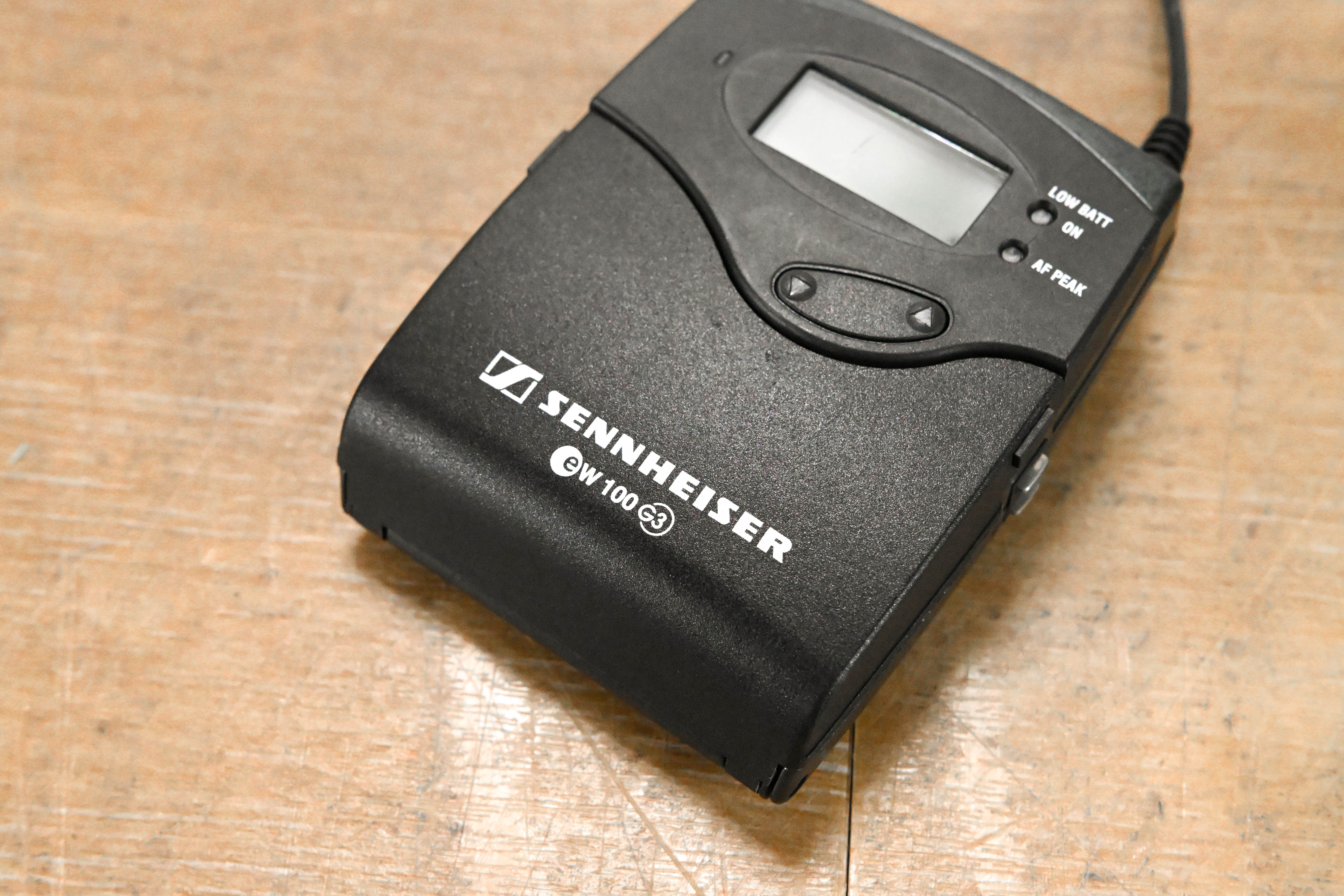 Sennheiser SK 100 G3 Wireless Bodypack Transmitter A Range: 516-558 MHz