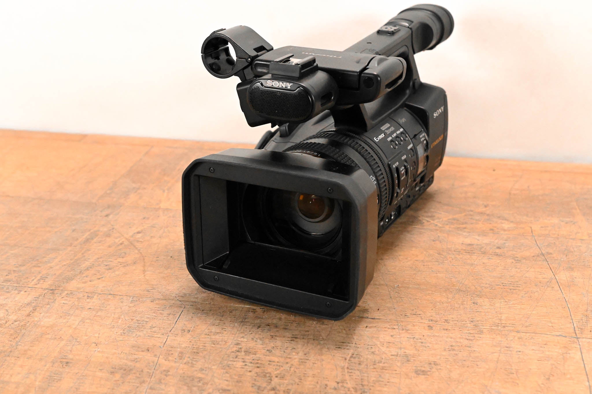 Sony HXR-NX5U NXCAM Professional Camcorder