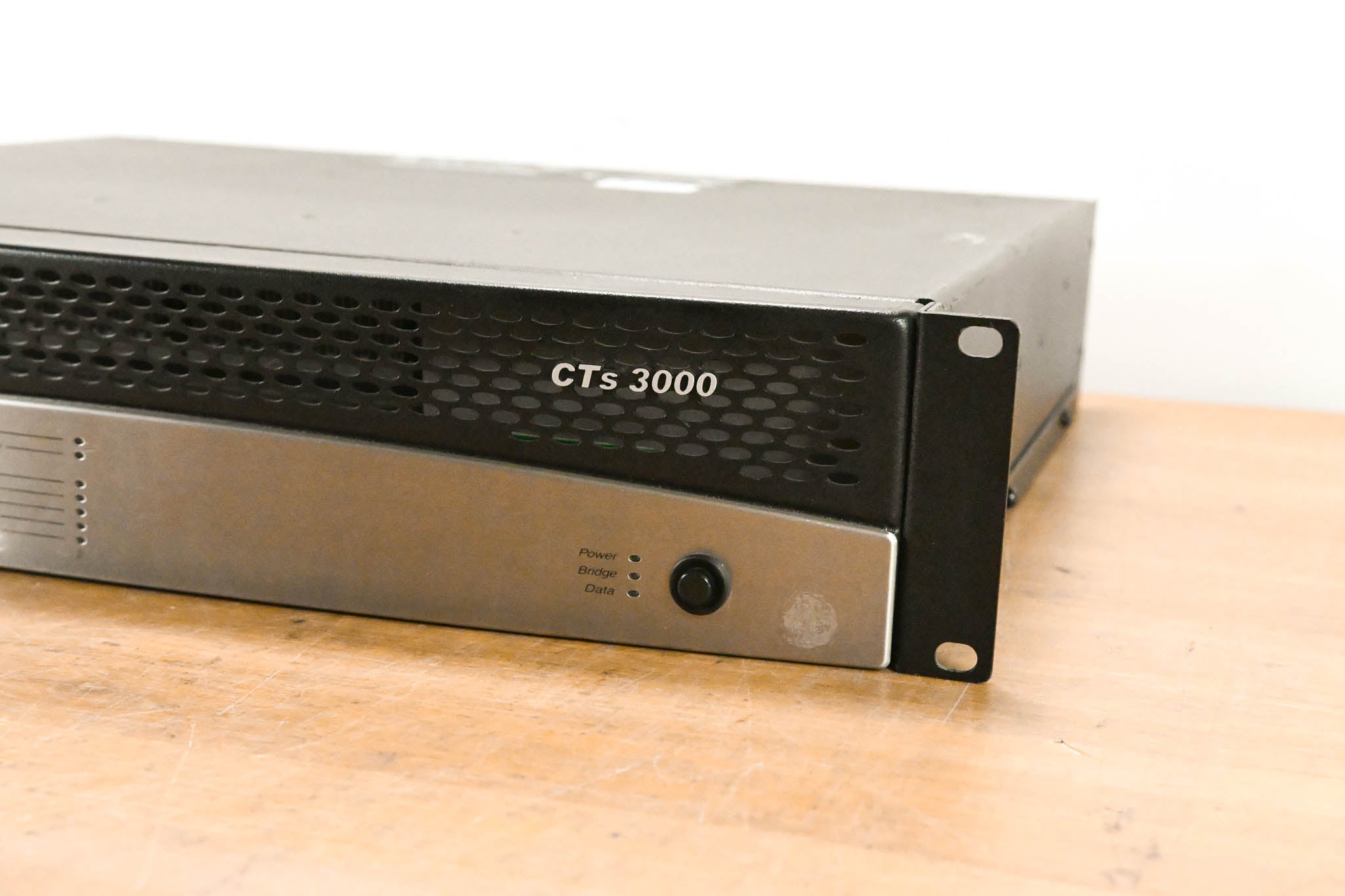 Crown CTs 3000 Two-Channel 1500W Power Amplifier