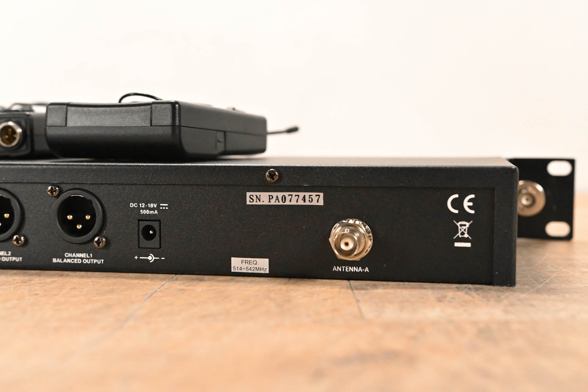 Airwave Technologies AT-4220 Wireless System B Range NO POWER SUPPLY