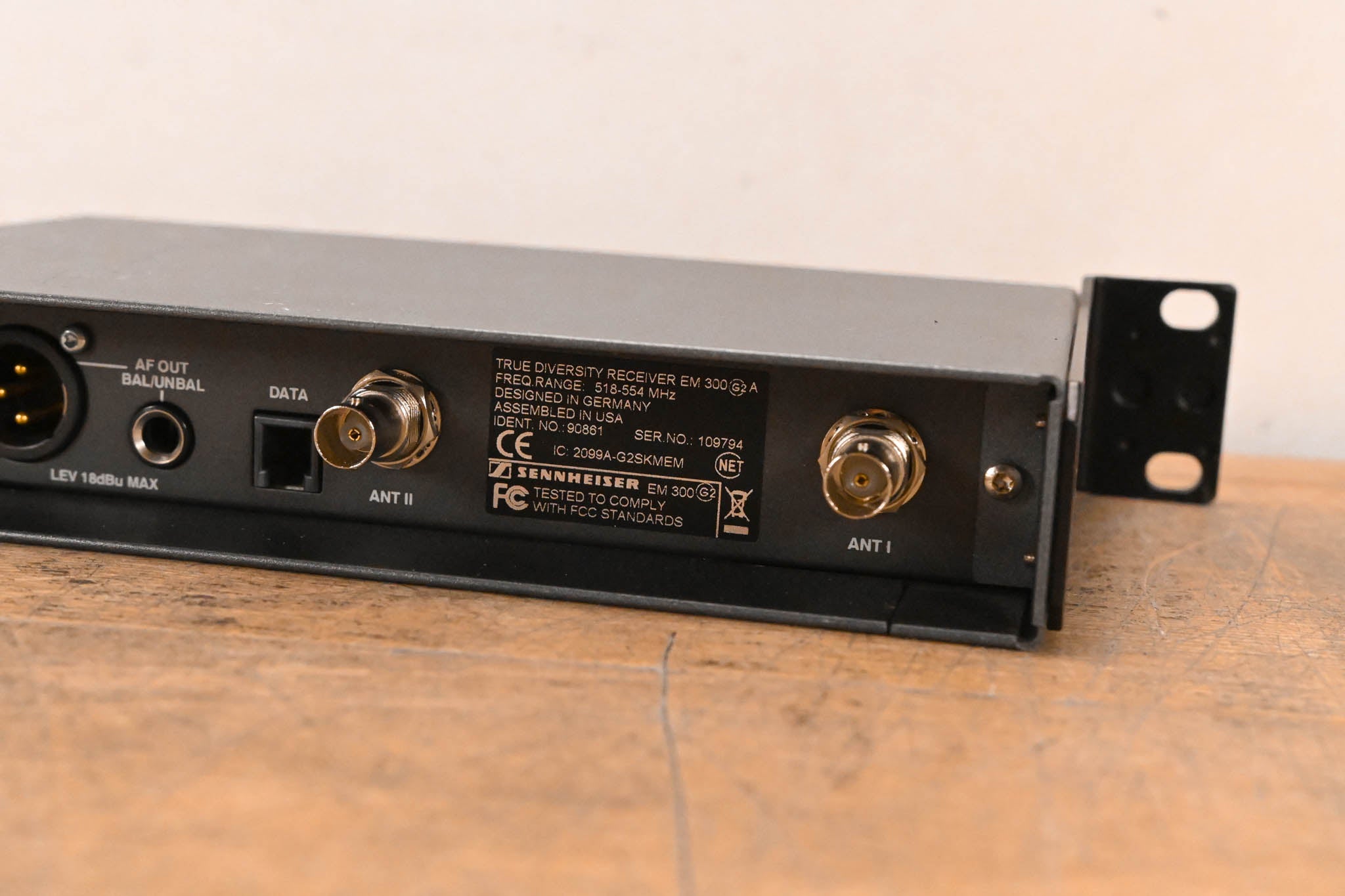 Sennheiser ew 300 G2 Bodypack Wireless System - 518-554MHz (NO PSU)