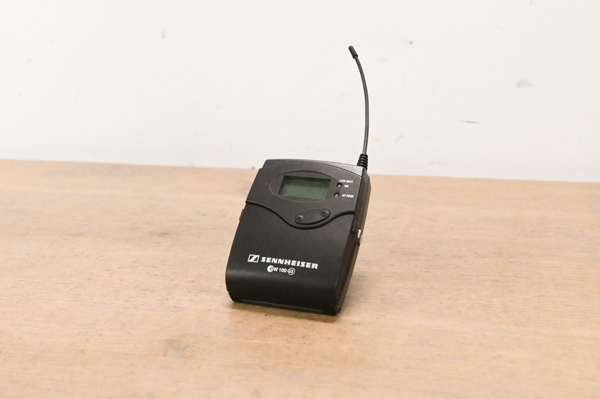 Sennheiser ew 100 G3 Bodypack Wireless System 566-608MHz NO POWER SUPPLY