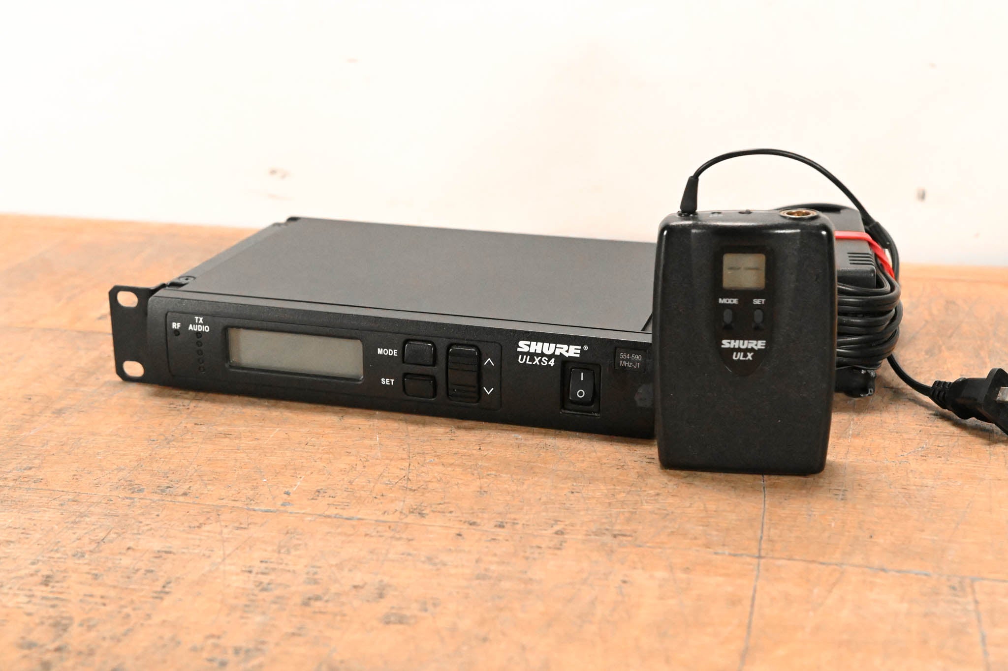 Shure ULXS14 Bodypack Wireless System - J1 Band: 554-590 MHz