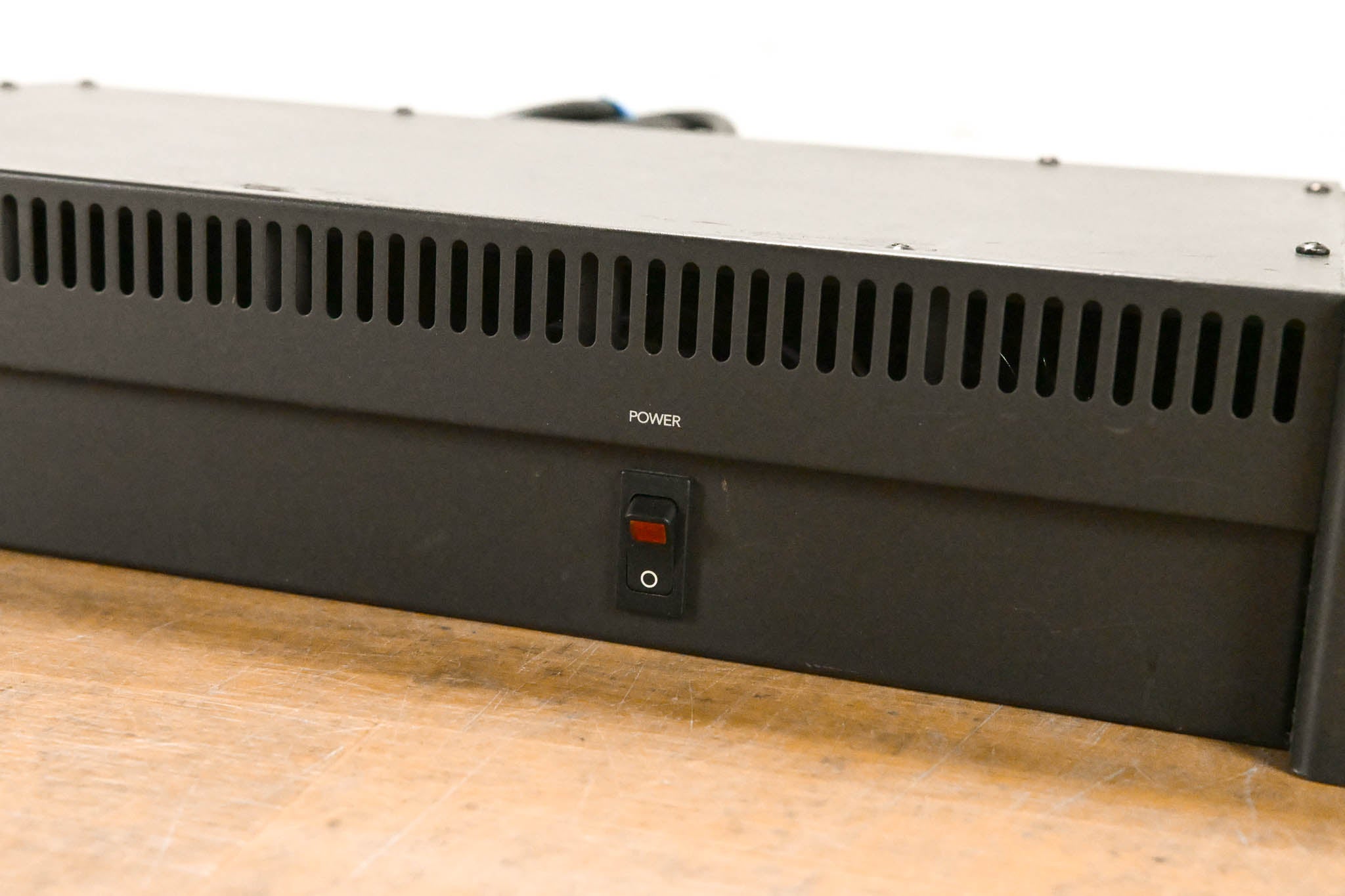 Mackie 220-Watt Power Supply For 8-Bus Mixers