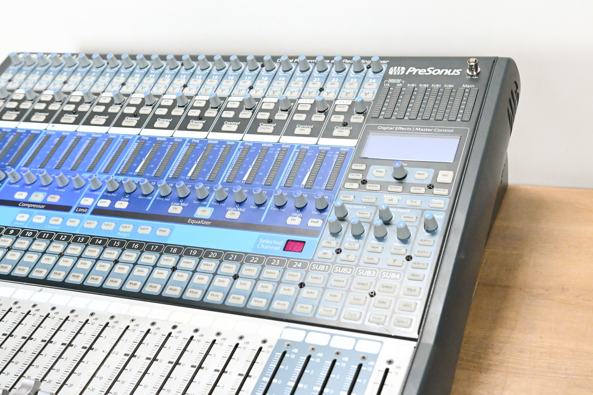 PreSonus StudioLive 24.4.2 24-Channel Digital Audio Mixer