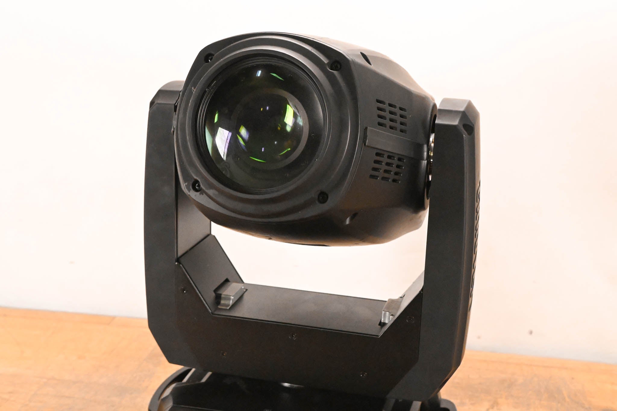 Chauvet Intimidator Hybrid 140SR Moving Head Lighting Fixture