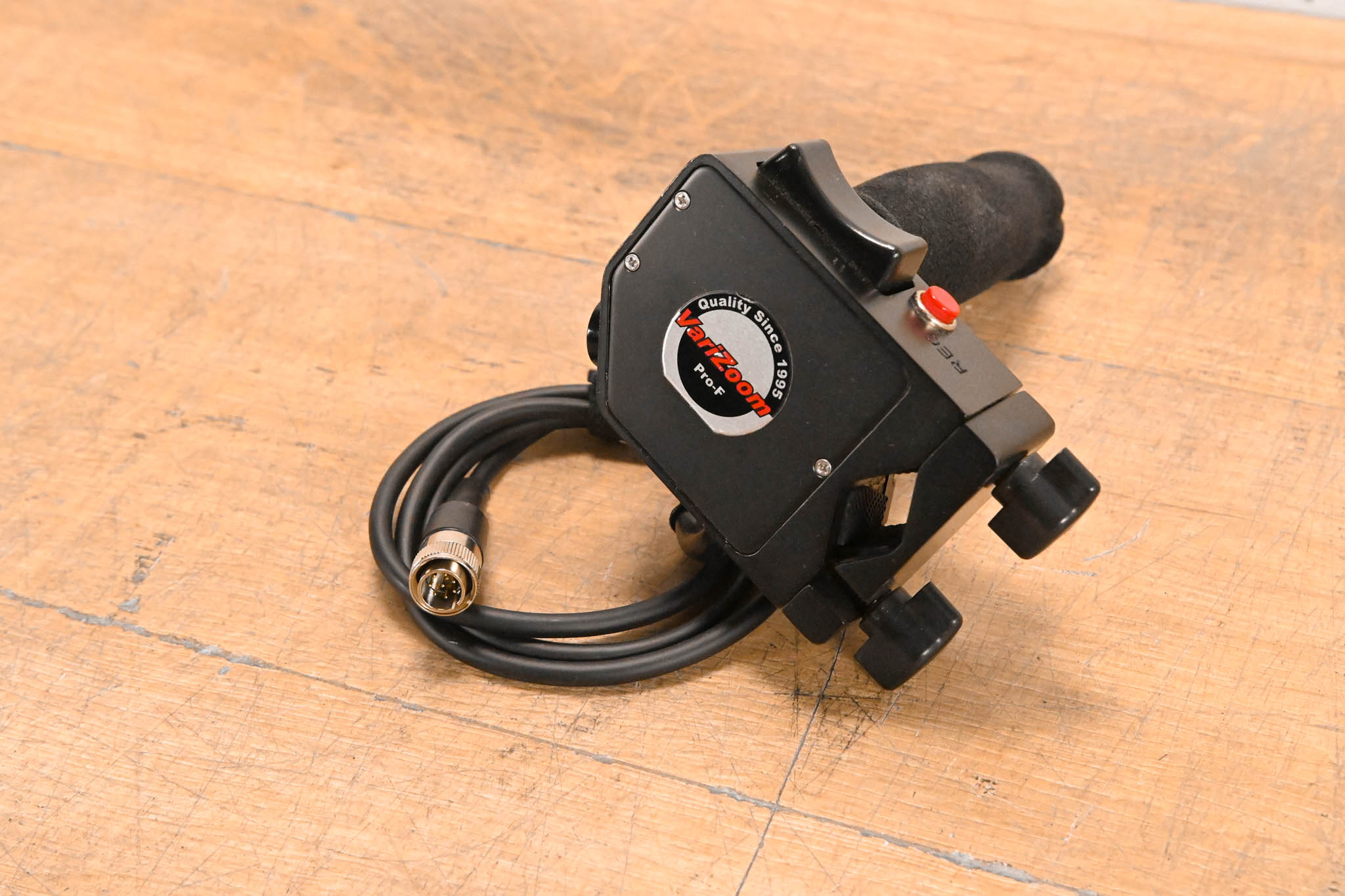 VariZoom VZ-PRO-F 8-pin Fujinon Zoom Control