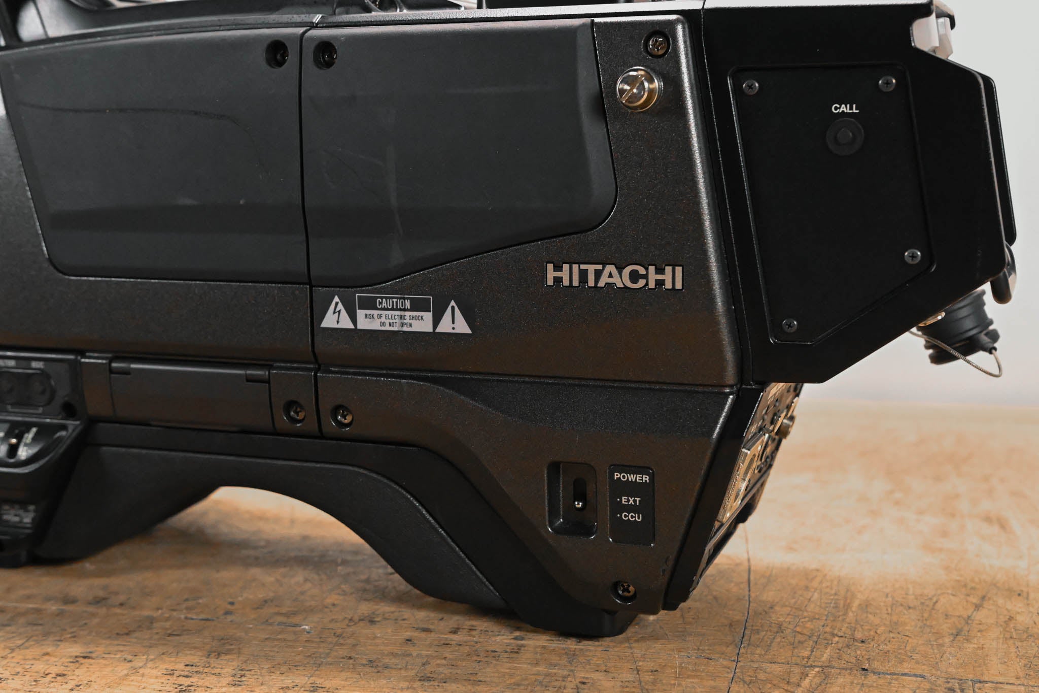 Hitachi Z-HD5500 HDTV Camera w/ CA-HF1300U Camera Adapter