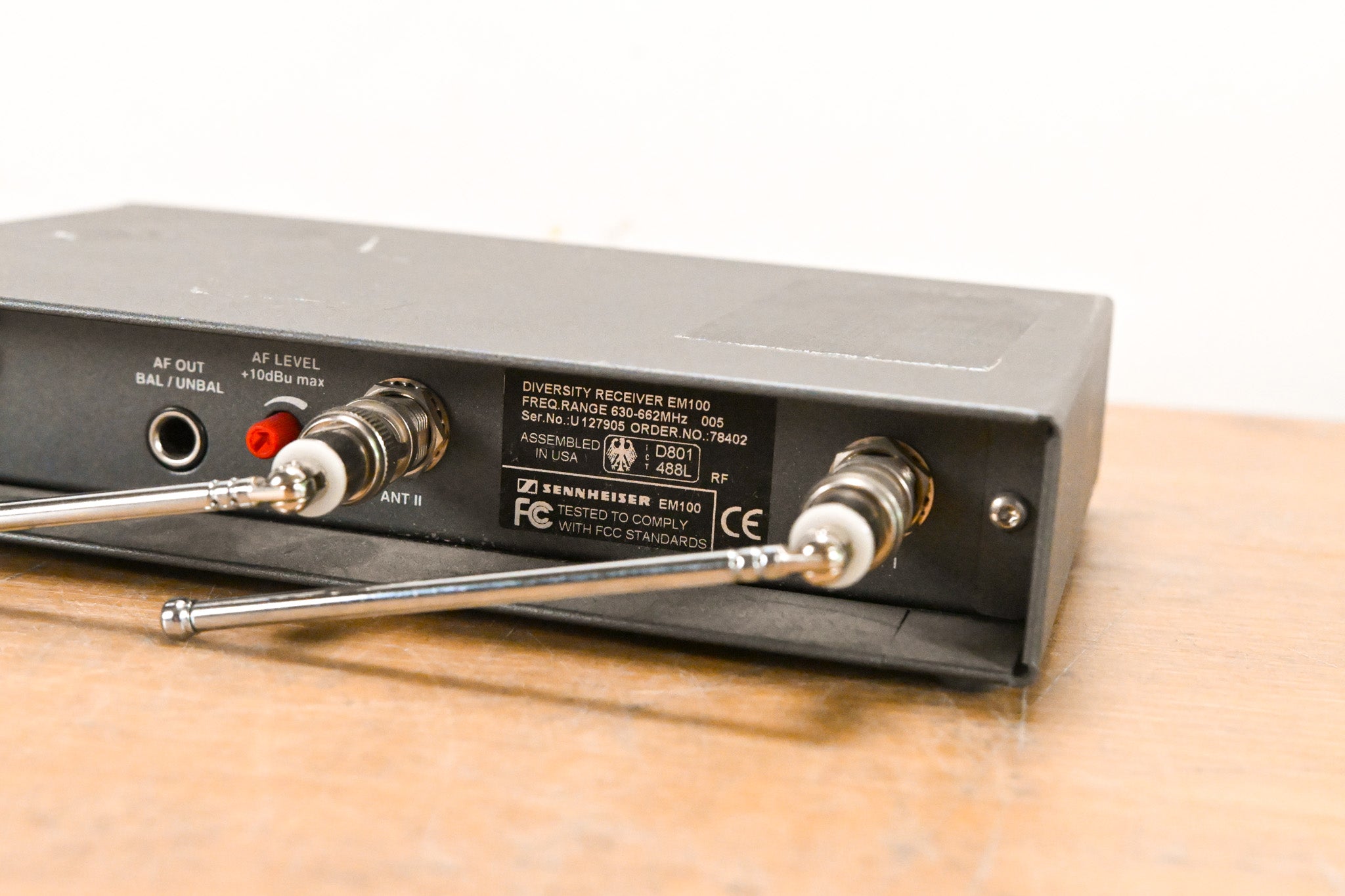 Sennheiser EM 100 Wireless Receiver - 630-662 MHz (NO POWER SUPPLY)
