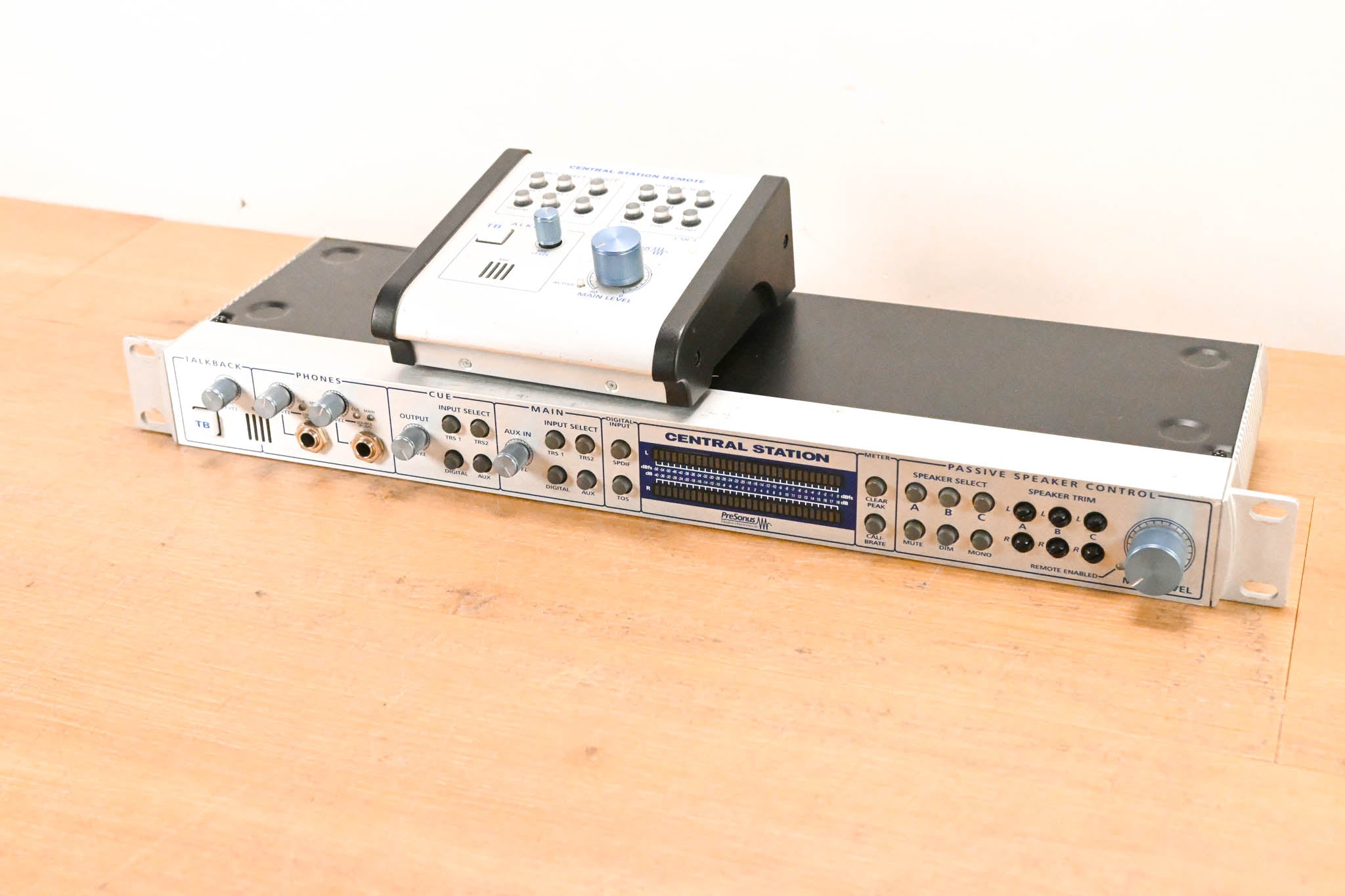 PreSonus Central Station PLUS Monitor Controller w/ Remote (NO PSU)