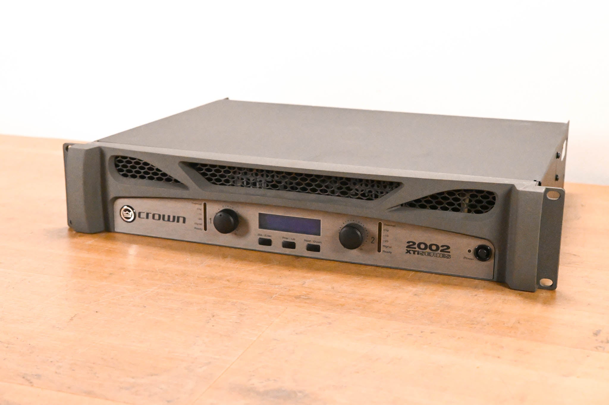 Crown XTi 2002 2-Channel Power Amplifier